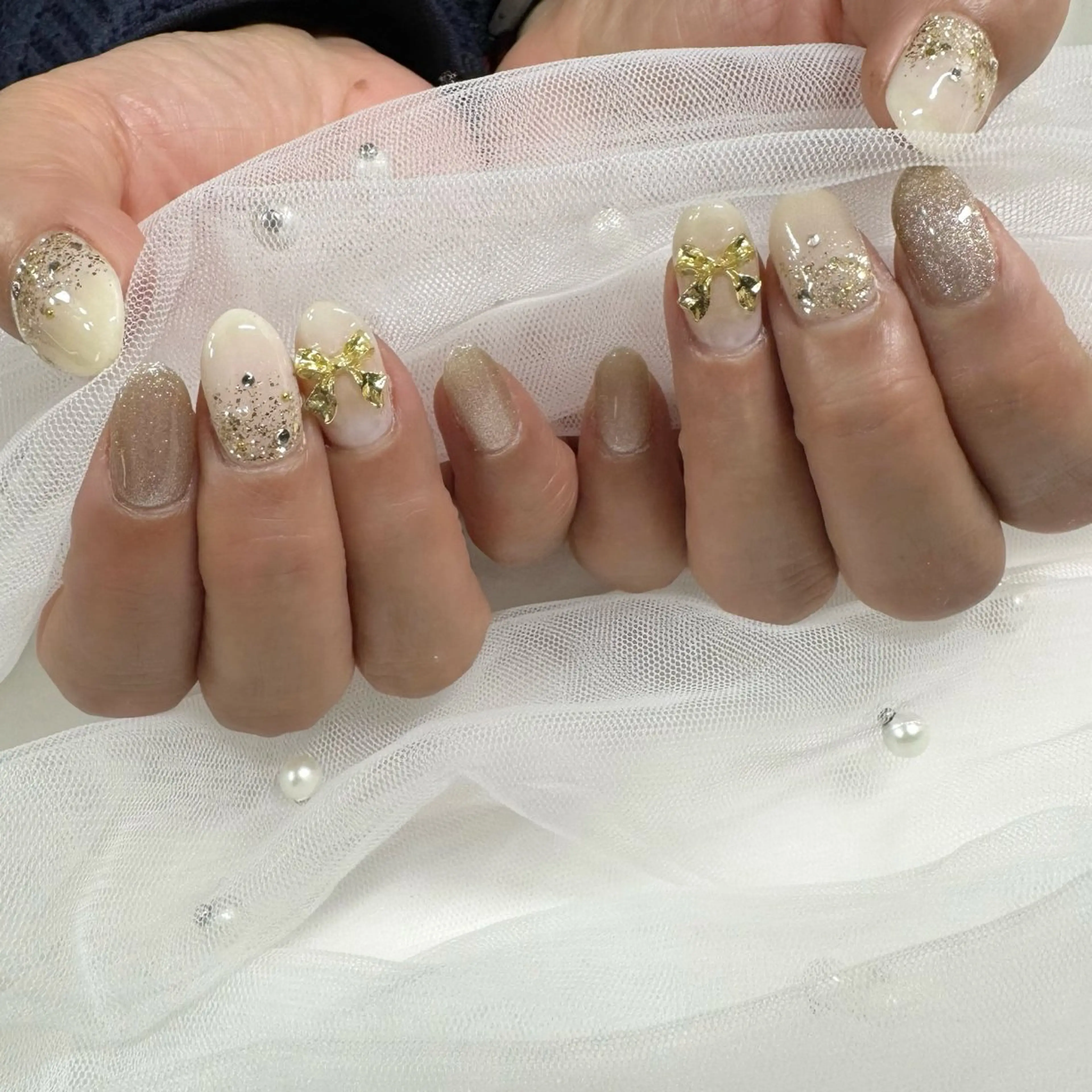 ネイル リボン 東 千夏のネイルデザイン