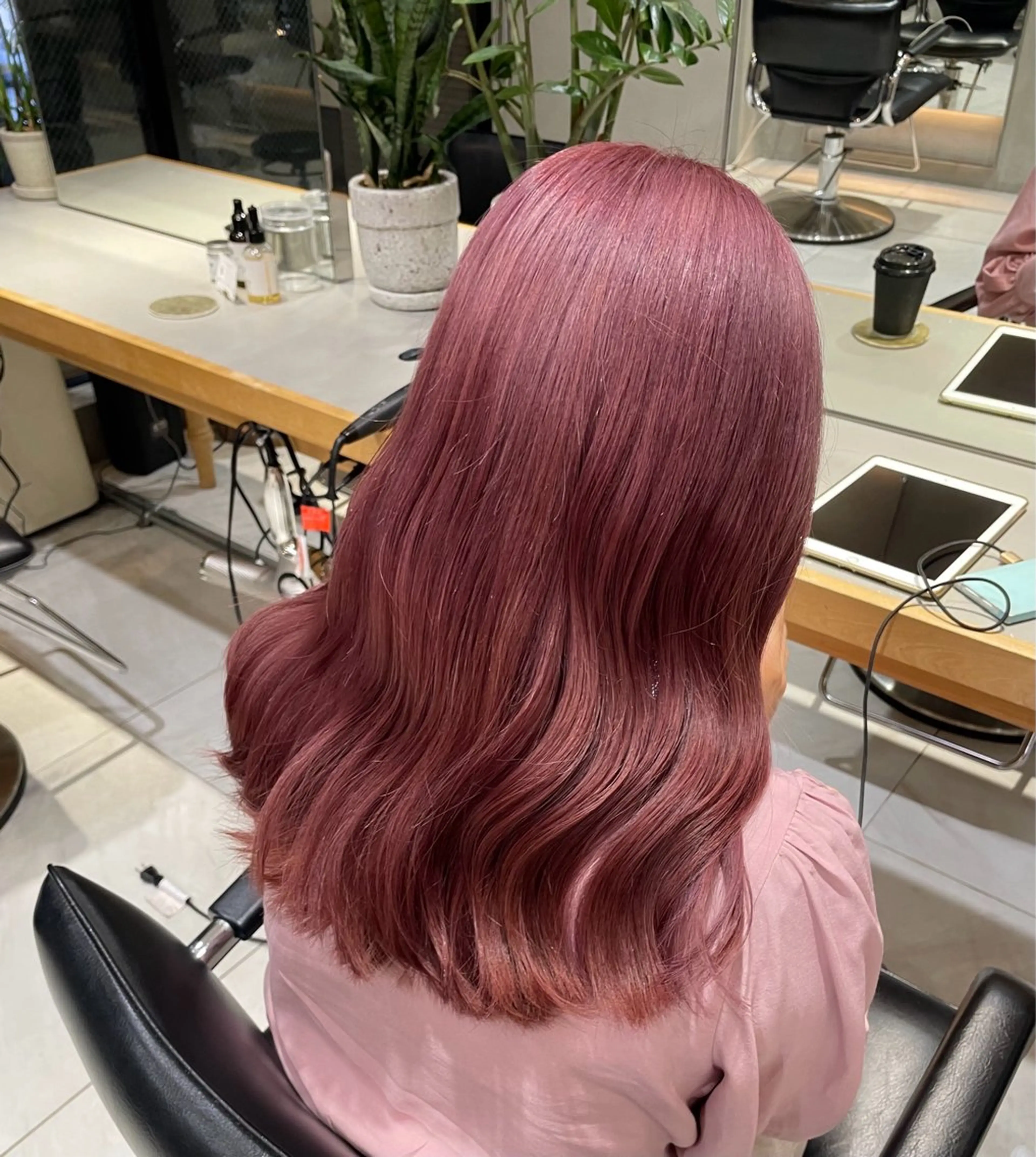 ロング 🫧艶カラー/ 𝐘𝐮𝐮𝐧𝐚のヘアスタイル