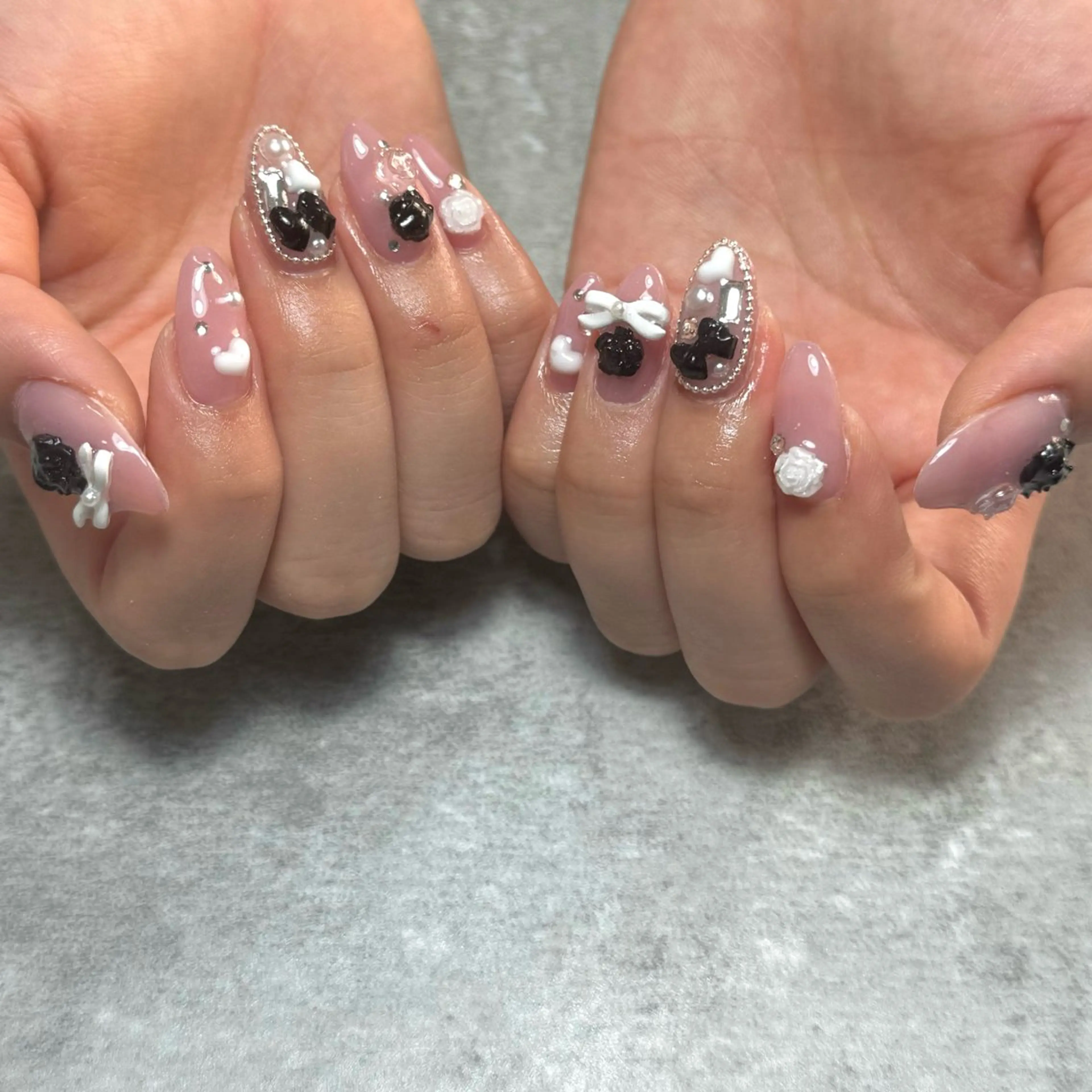 ネイル NAIL303 🛼 SHIORIのネイルデザイン