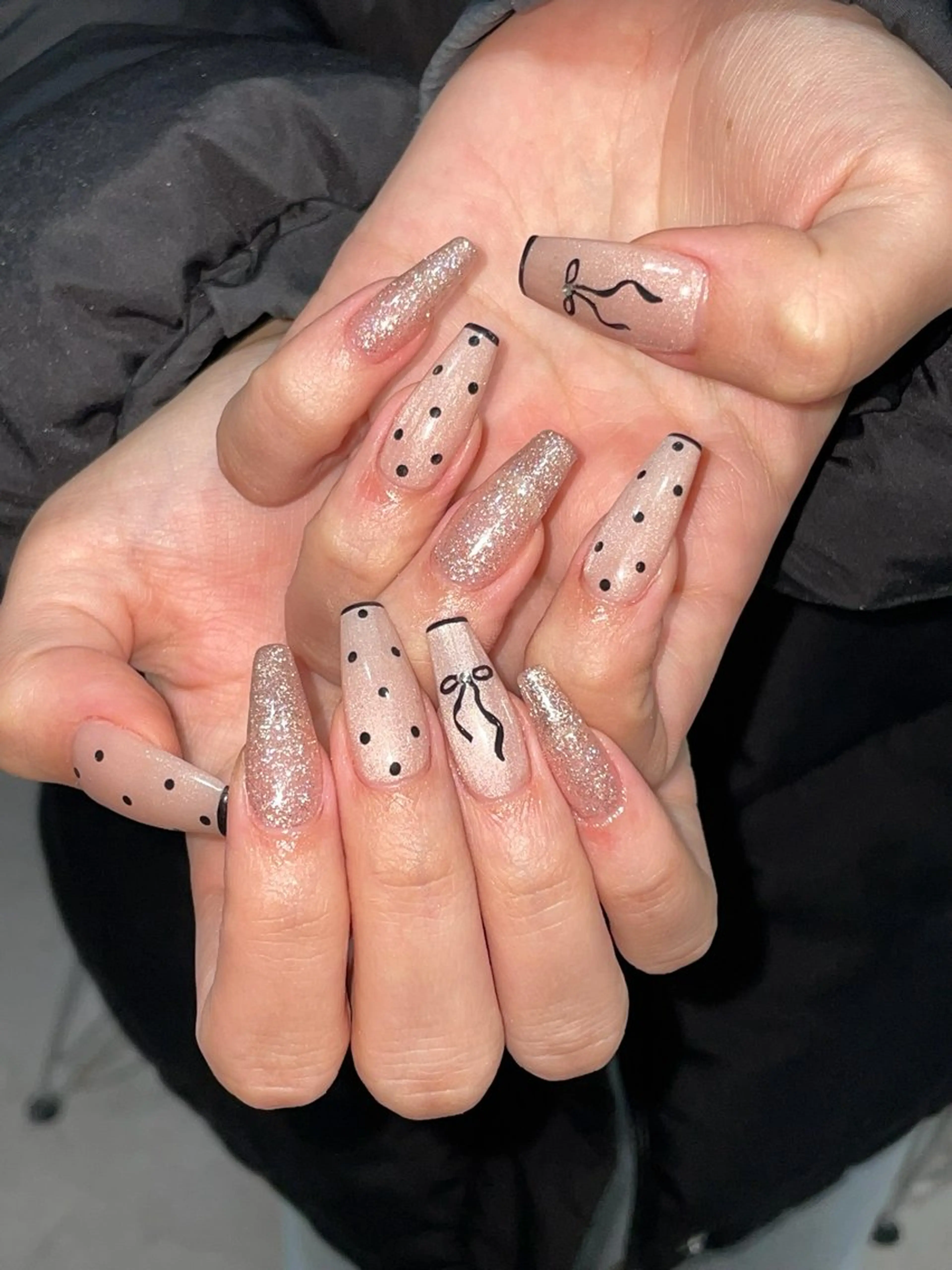 ネイル リボン ハンドネイル IROHA NAIL Kurumi🪽🫧のネイルデザイン