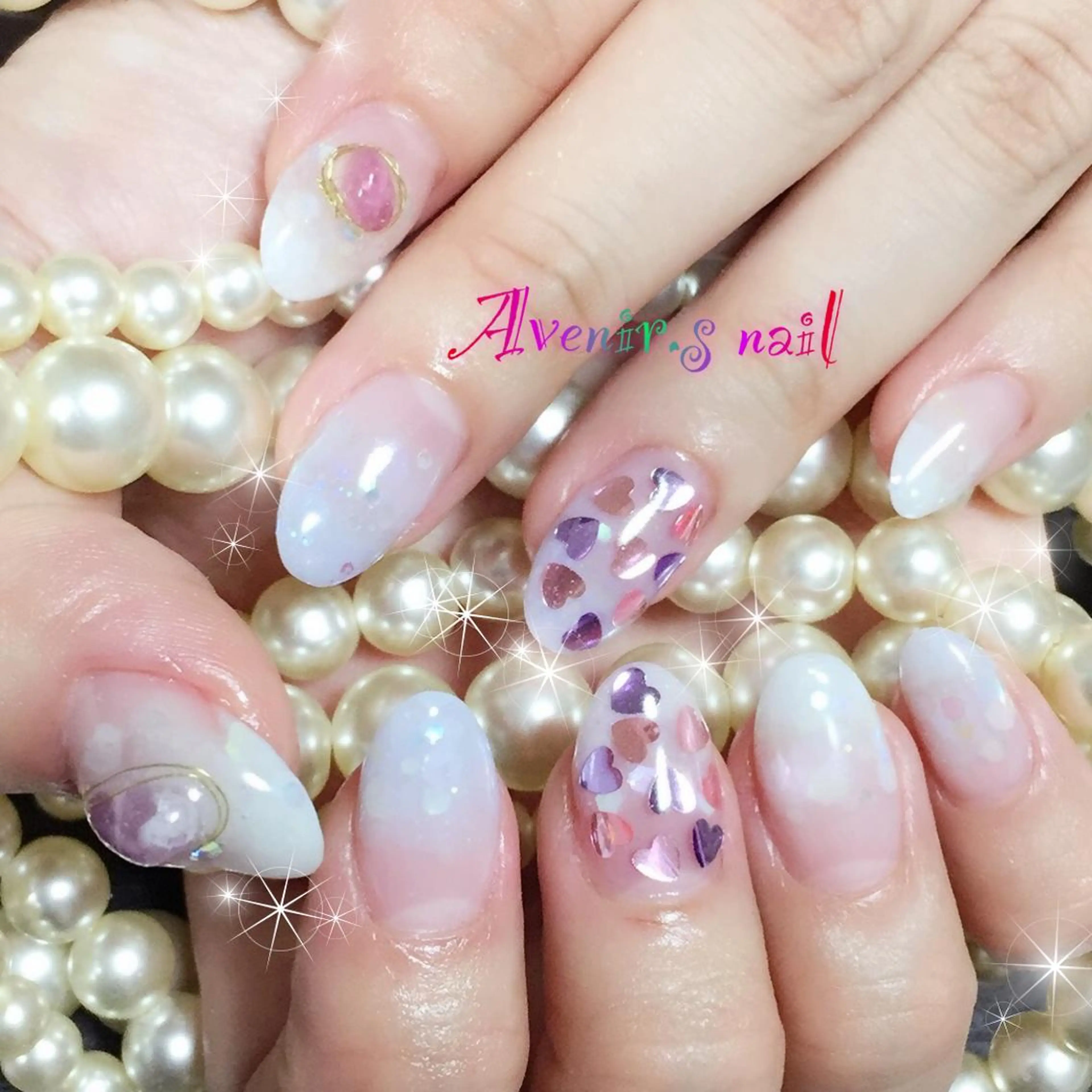 ネイル グラデーション ハート スカルプネイル Home Salon Avenir.のネイルデザイン