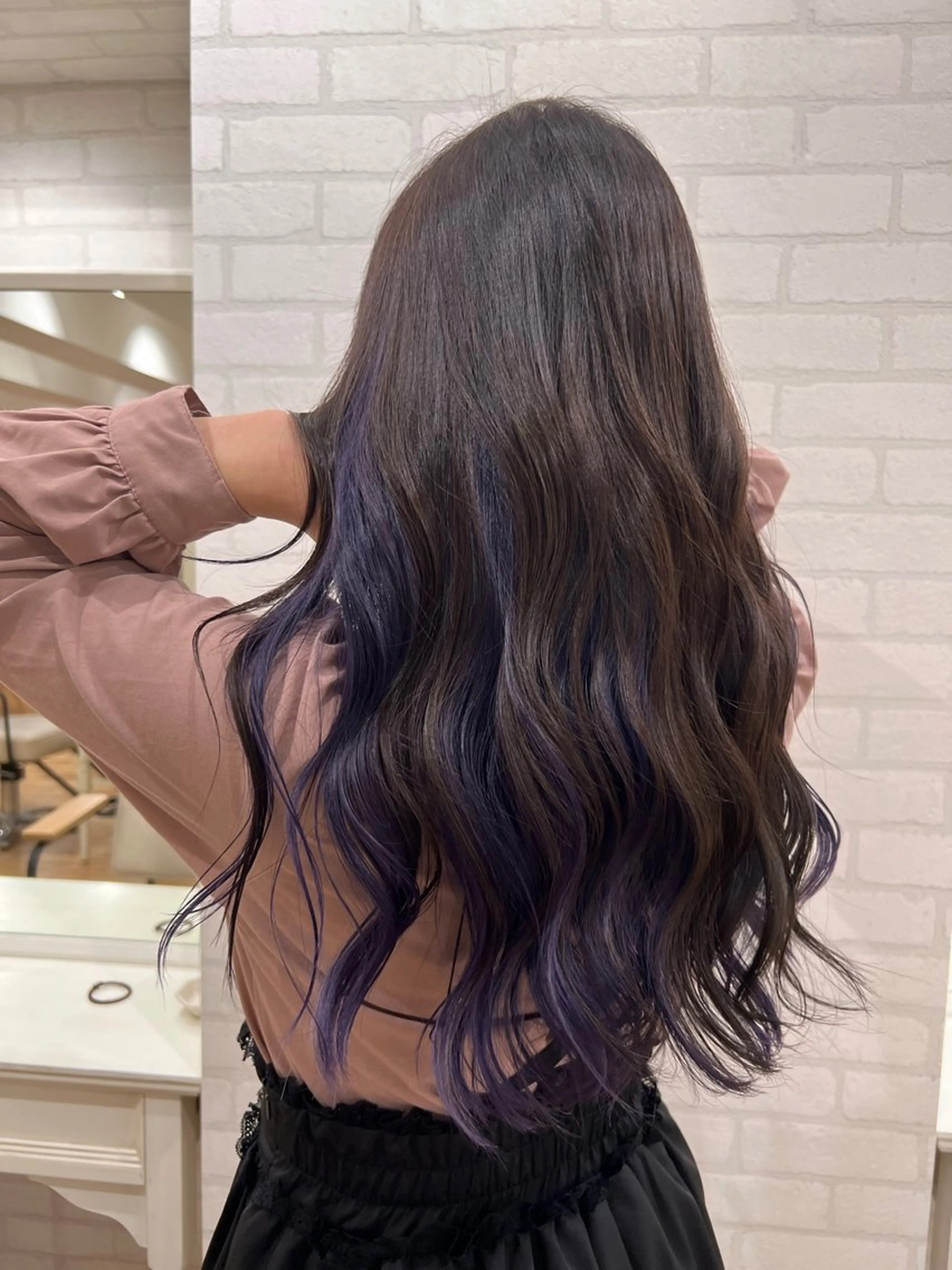 ロング カラー 笹江 瑞穂のヘアスタイル