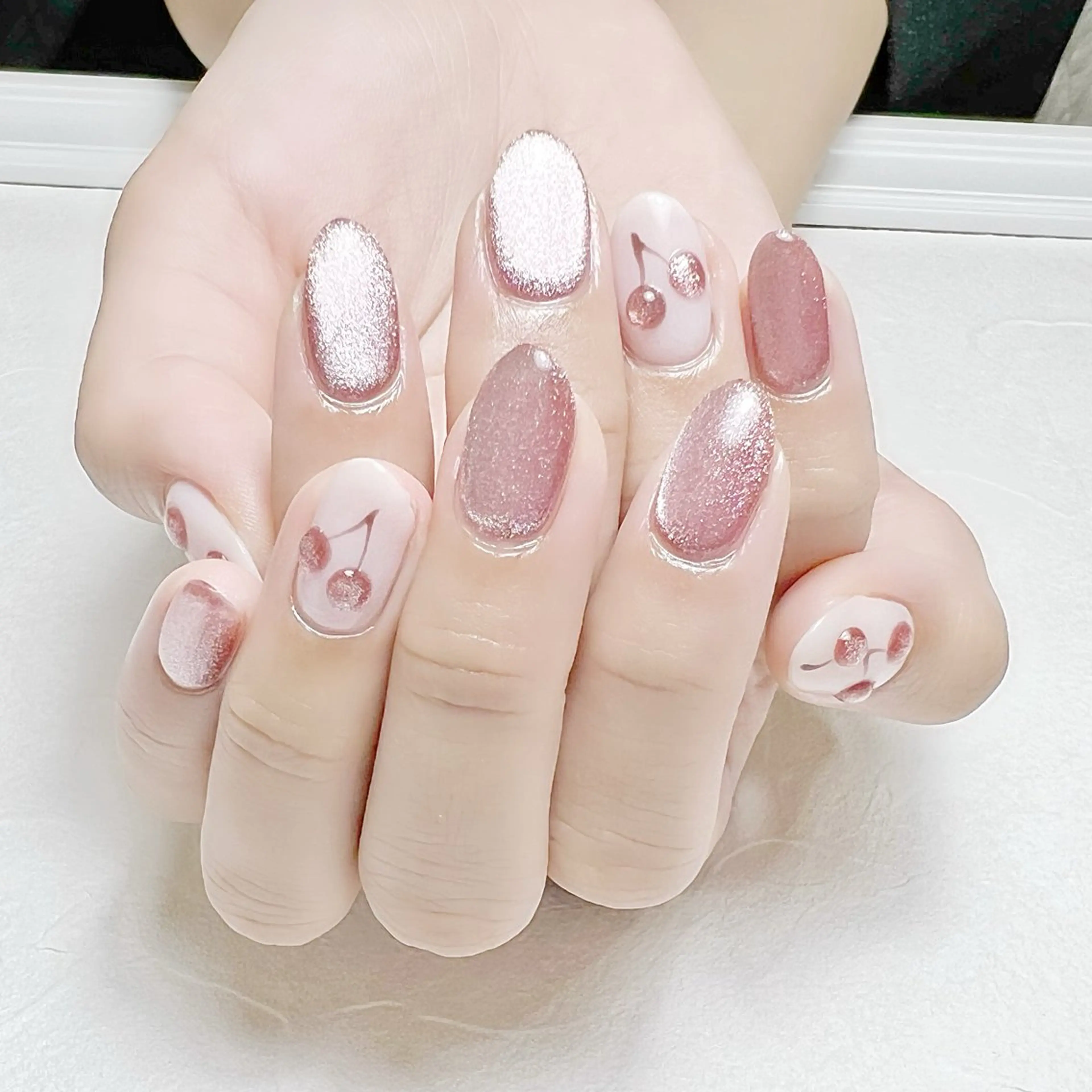 ネイル マグネットネイル ピンク rouse nail RISATOのネイルデザイン