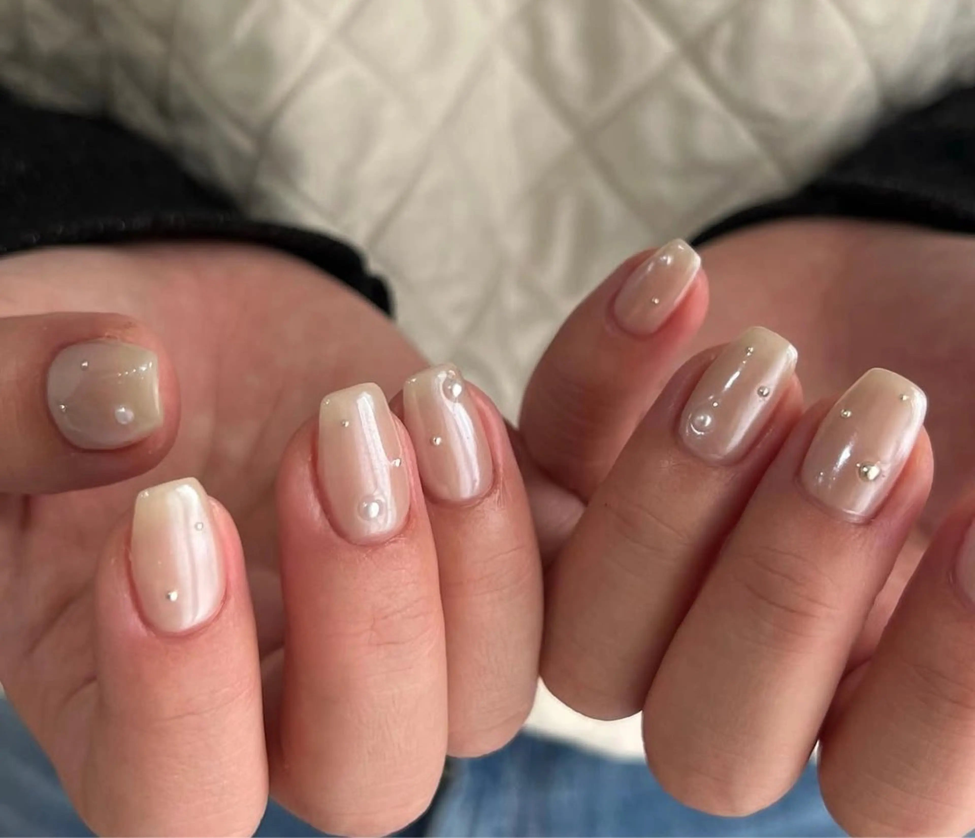 ネイル オーロラネイル 長さ出し フレンチネイル ジェルネイル ガラスフレンチ ハンドネイル Rela・S NAILのネイルデザイン