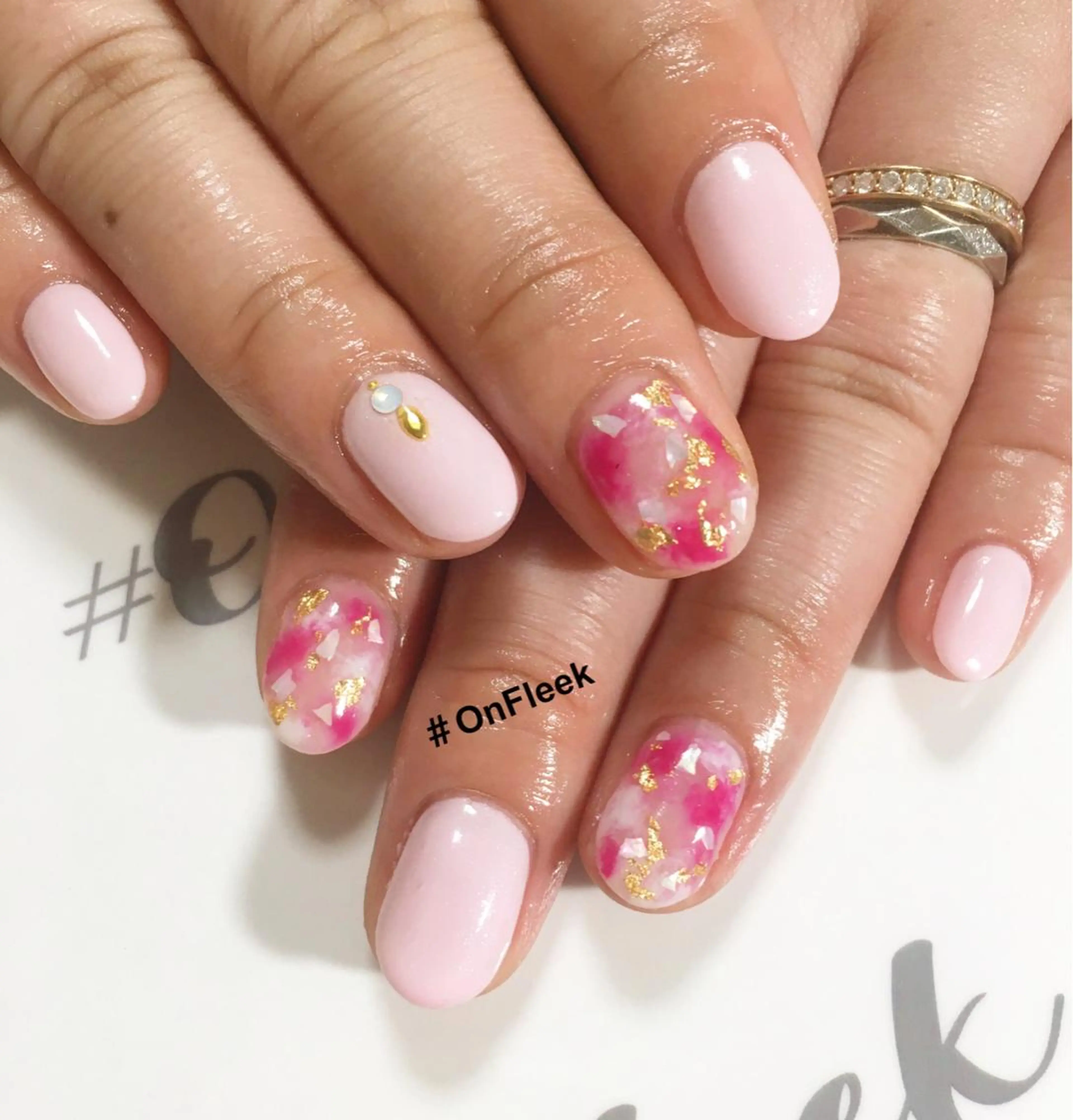 ネイル ハンドネイル NailSalon ＃OnFleekのネイルデザイン