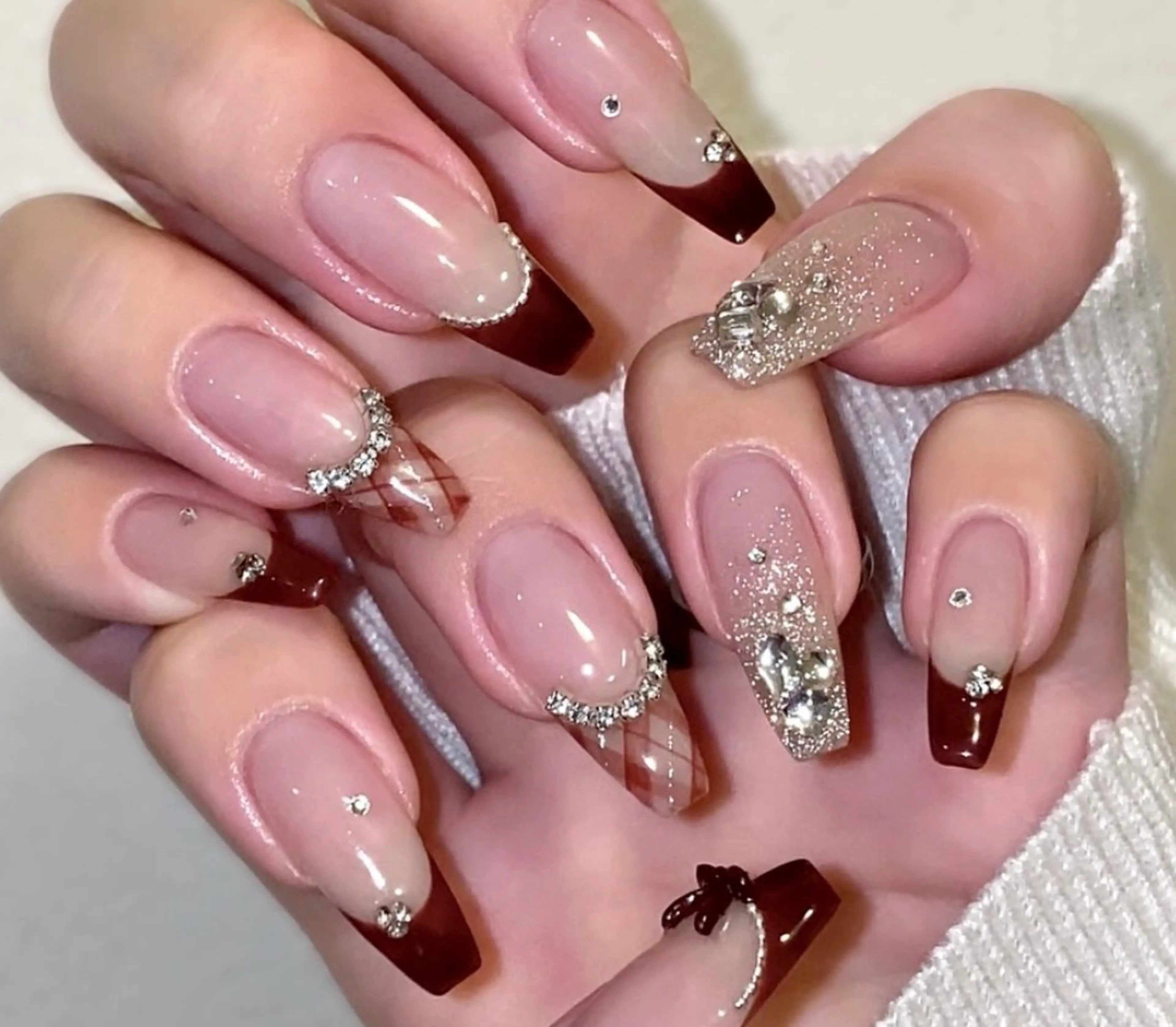 ネイル アートネイル ジェルネイル キラキラネイル ミラーネイル ピンク ハンドネイル Ryunail所属・Ryu Nail NekoChanのネイルデザイン