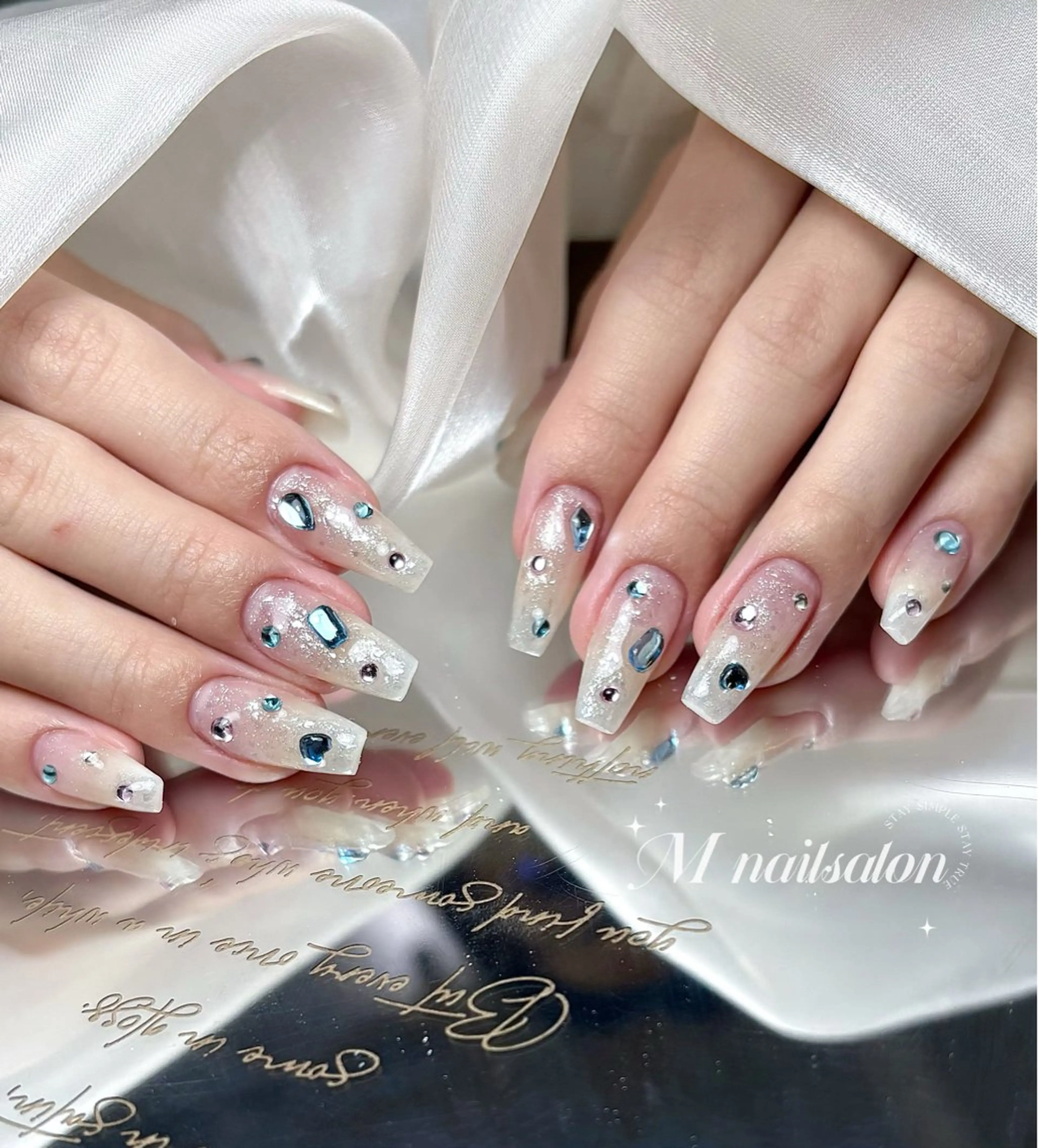 ネイル ハンドネイル M🌷nail 長さだし専門店のネイルデザイン