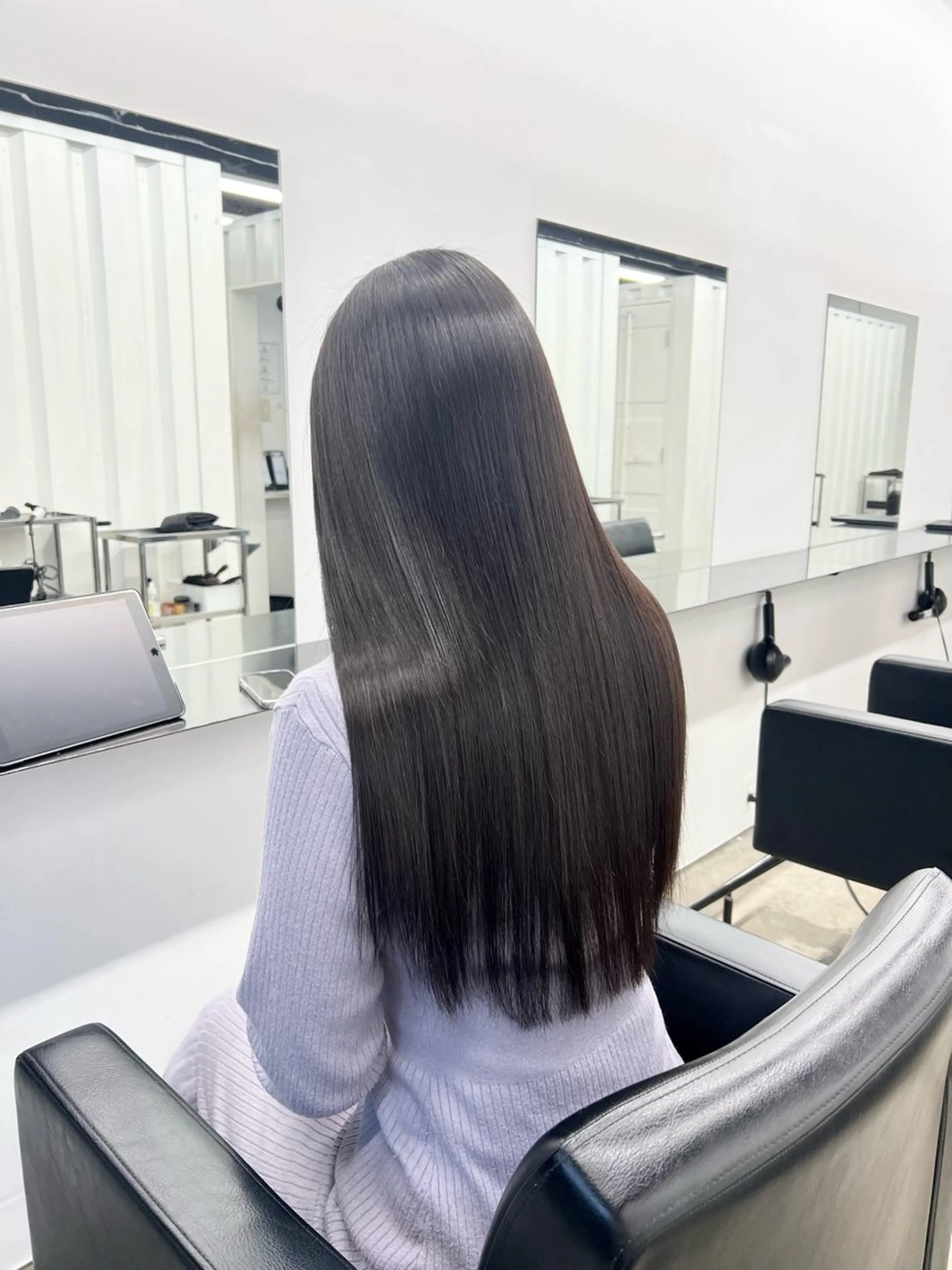 ミディアム カラー アッシュ ベージュカラー ブラウンカラー ブラウンベージュ ケアカラー カット ヘアカラー トリートメント HARU//原宿🤍 リピート率NO.1のヘアスタイル