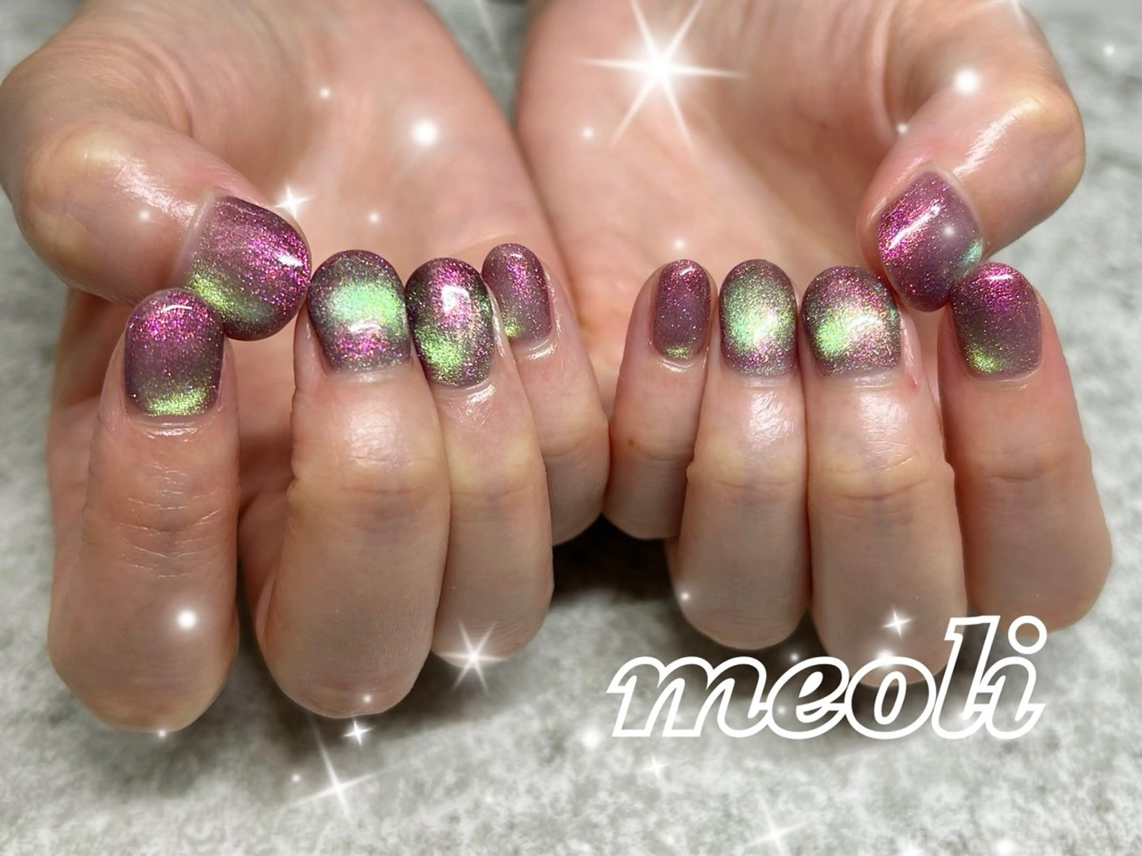 ネイル グリーン マグネットネイル ピンク ハンドネイル nail salon meoli　アヤのネイルデザイン