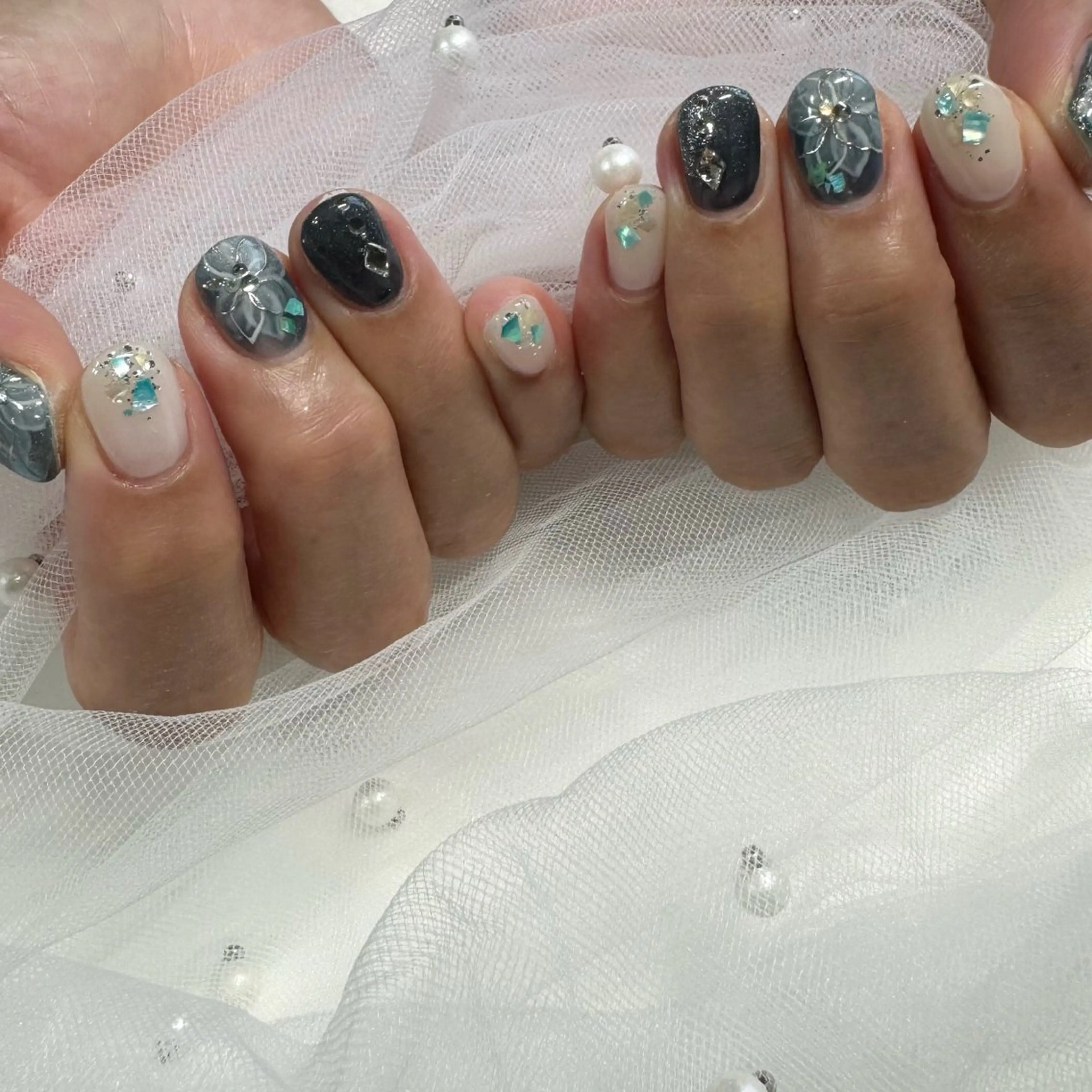 ネイル ジェルネイル 東 千夏のネイルデザイン