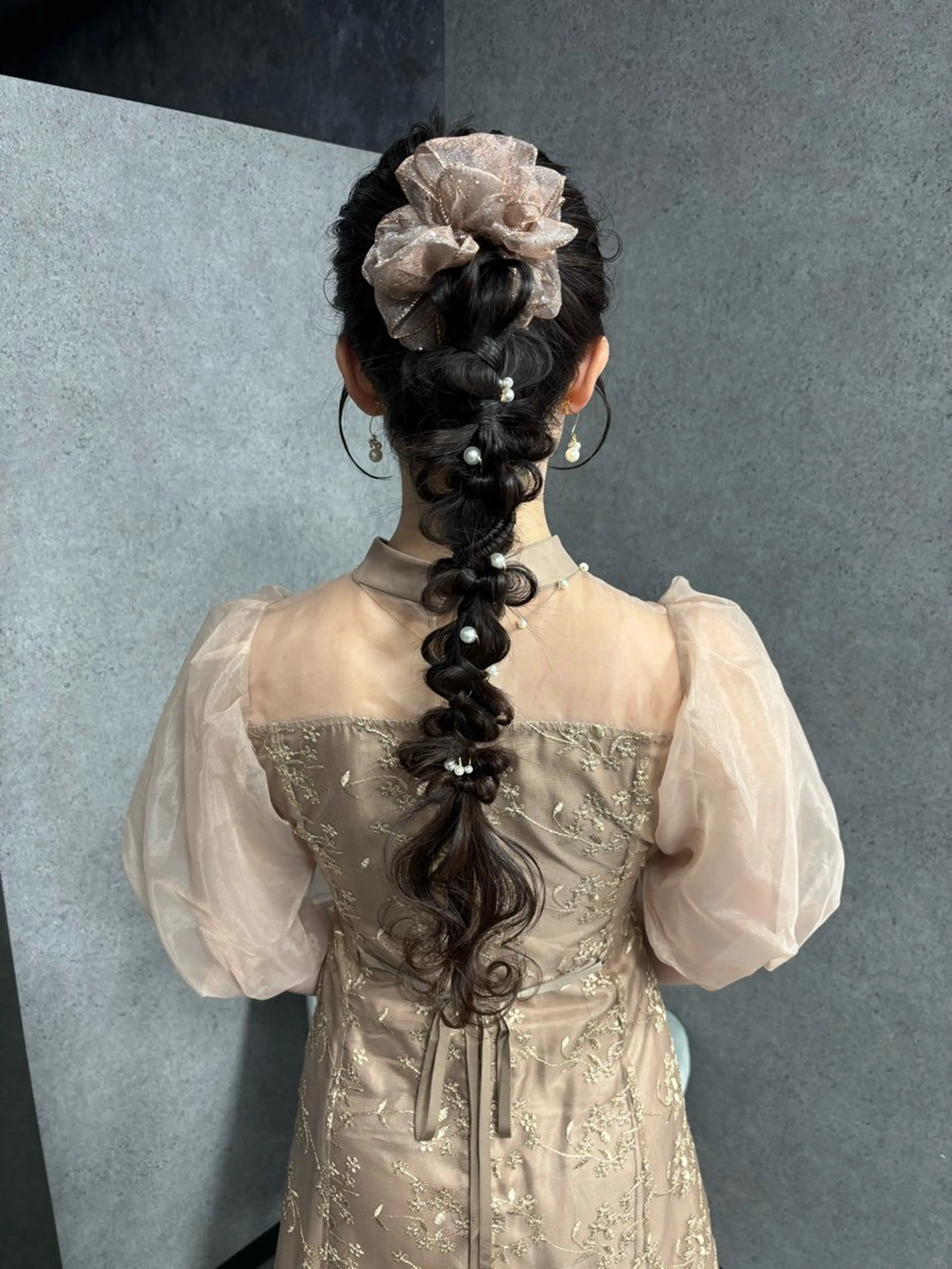 ロング ヘアアレンジ ロング ヘアセット 森岡 紗羽のヘアスタイル