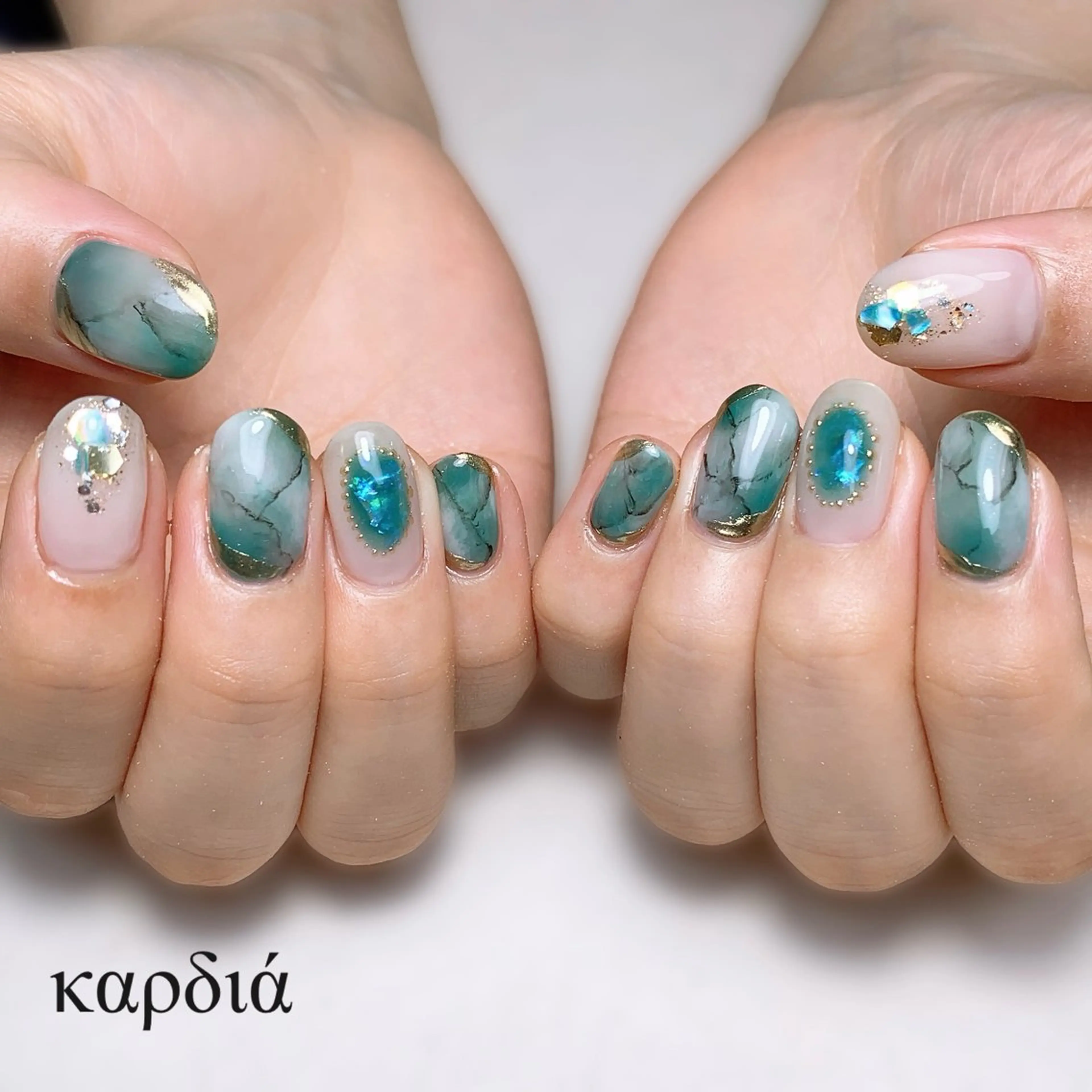 ネイル καρδιά -ｶﾙﾃﾞｨｱ-のネイルデザイン