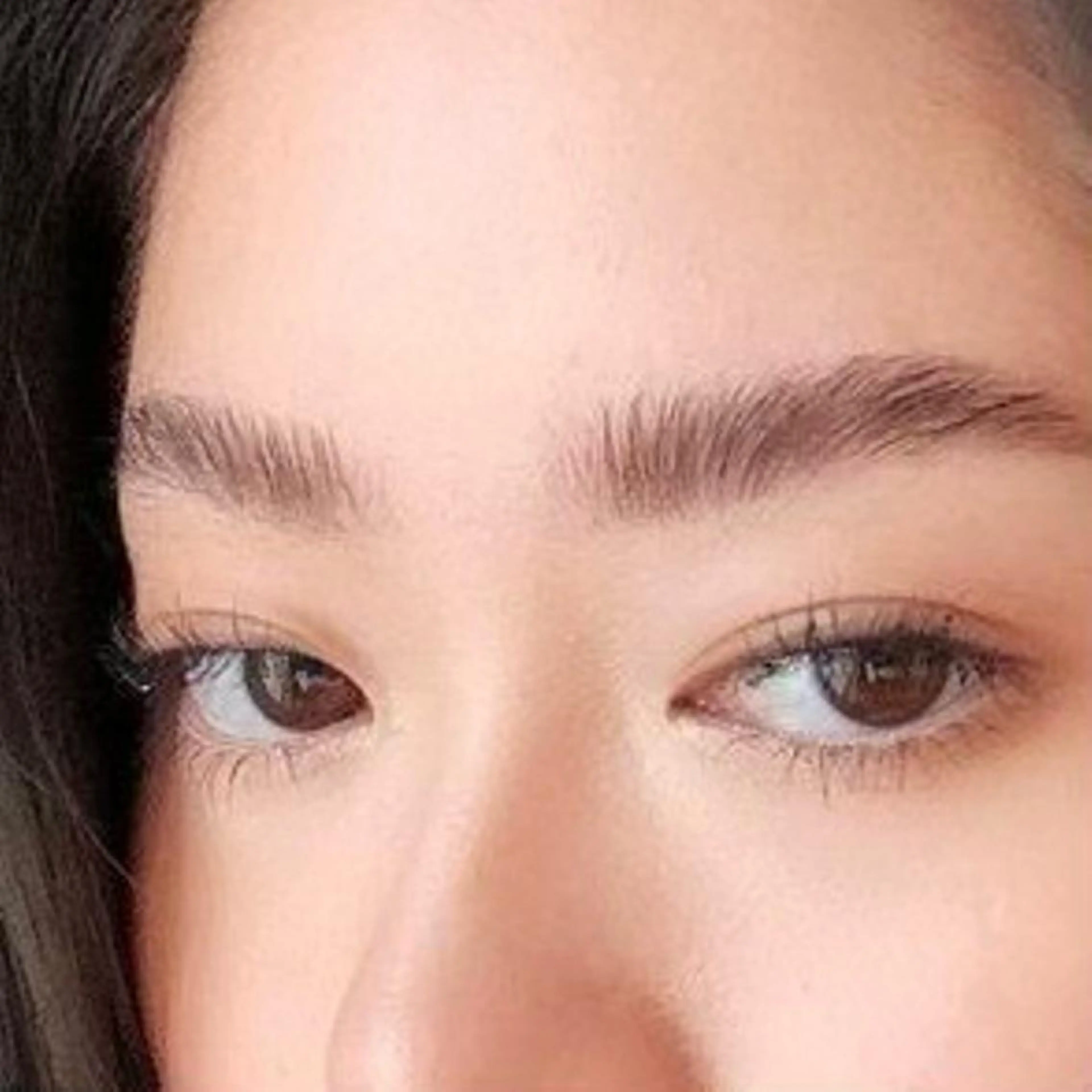 セミロング カラー パーマ ヘアアレンジ メンズ キッズ ネイル マツエク・マツパ アイブロウ マツパ 𝑹 eyelashのマツエク・マツパデザイン