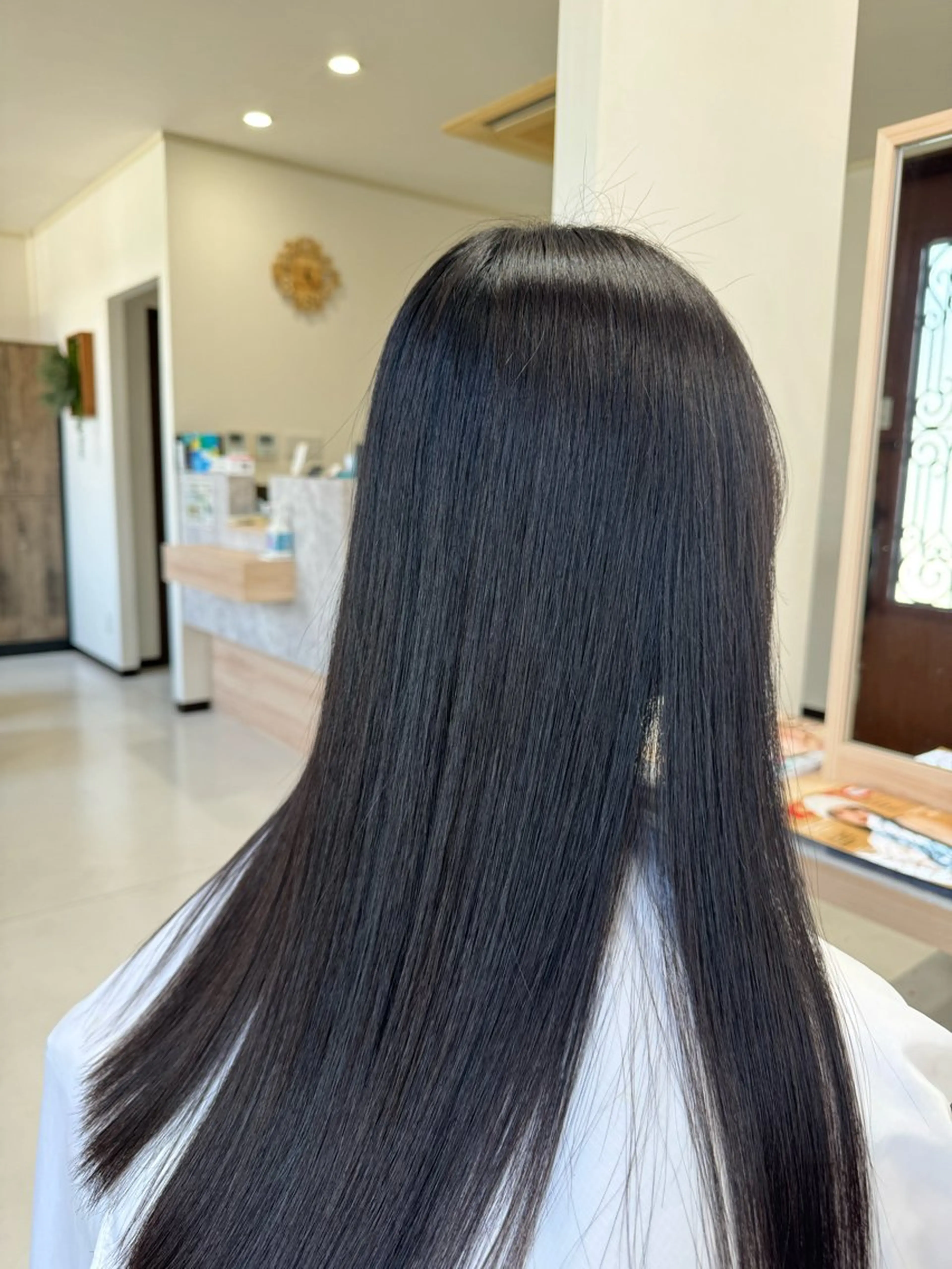 ロング 縮毛矯正 猪瀬 尚希のヘアスタイル