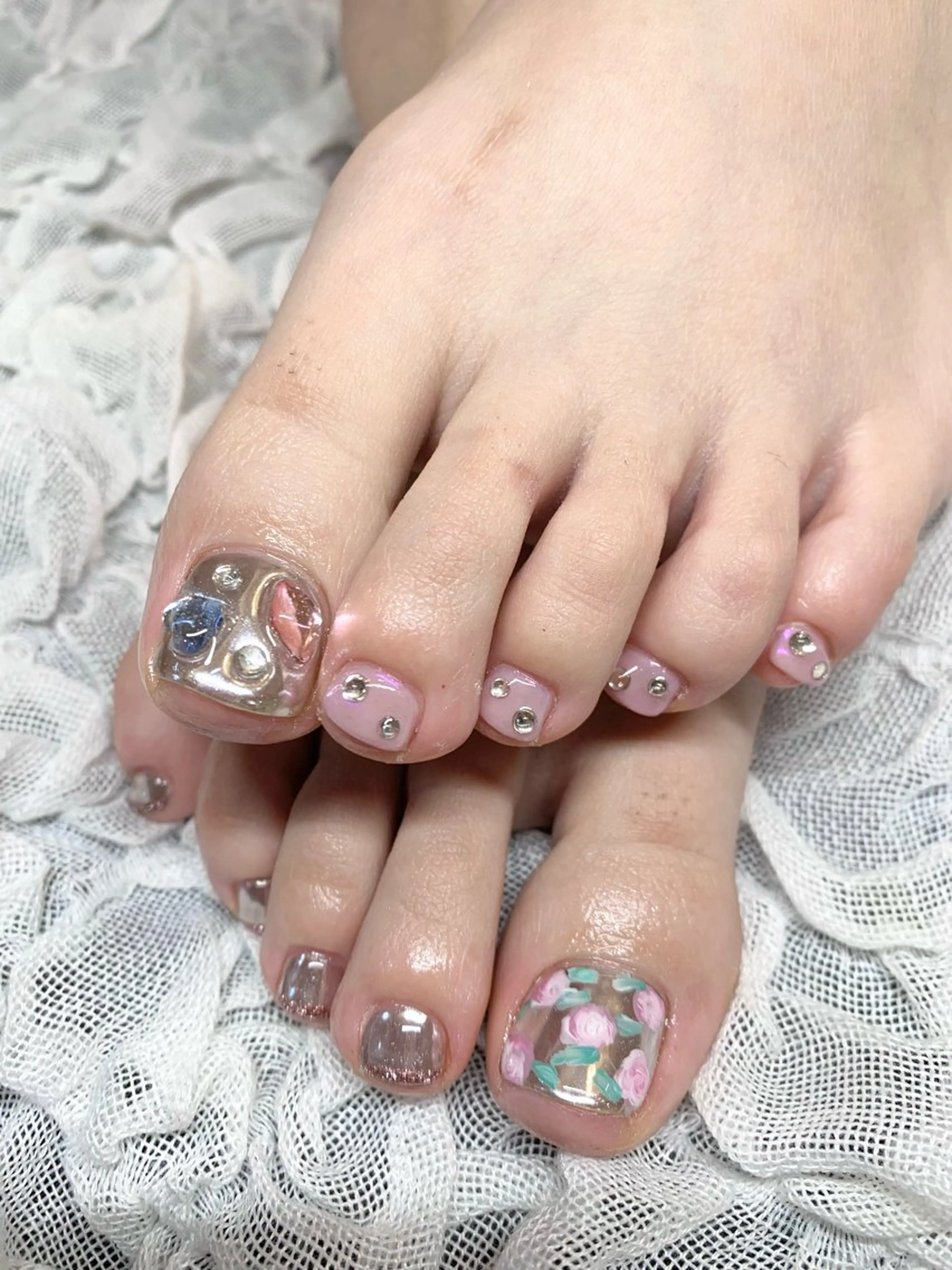 ネイル フットネイル ecrin 💎 mayuのネイルデザイン
