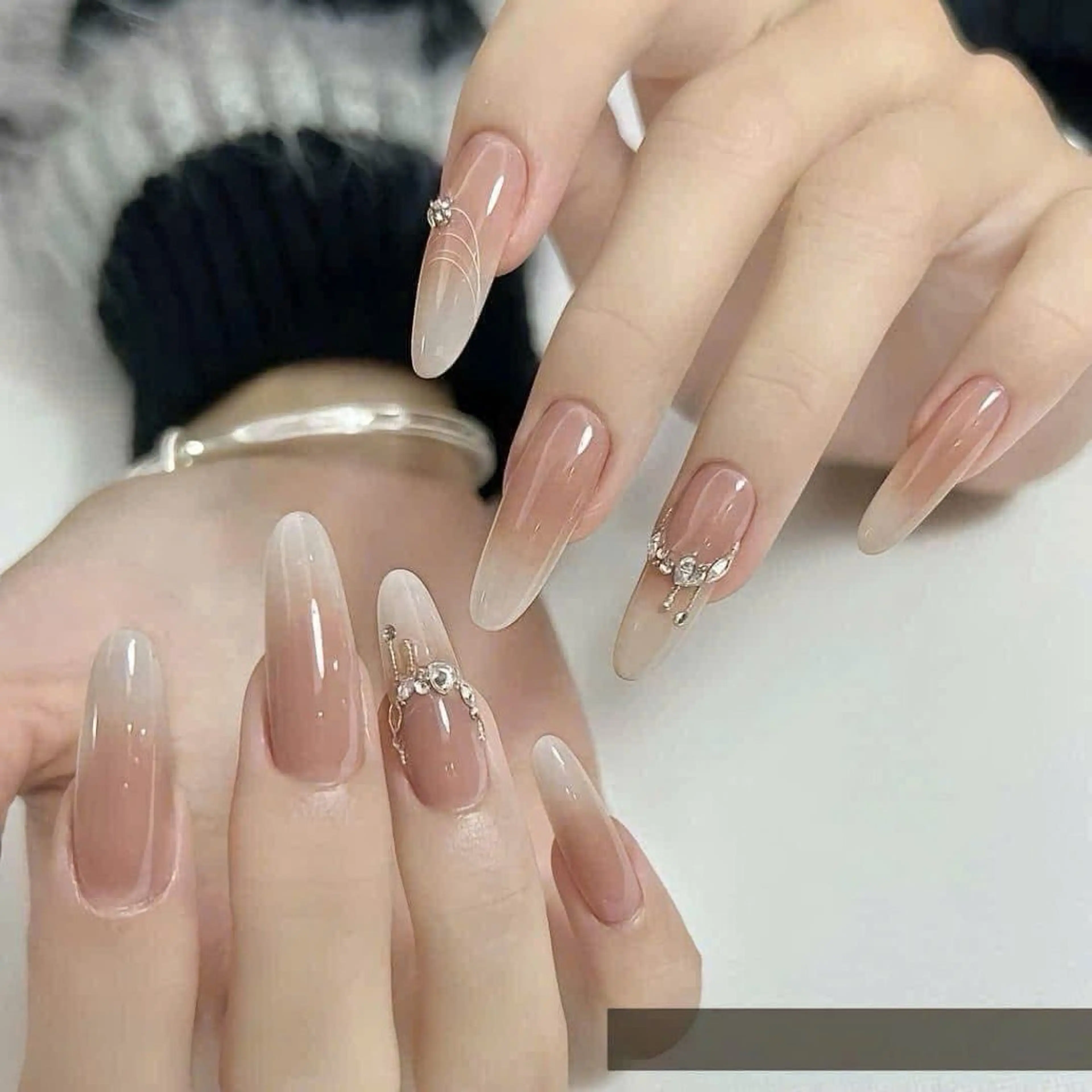 ネイル Lyna 池袋のネイルデザイン