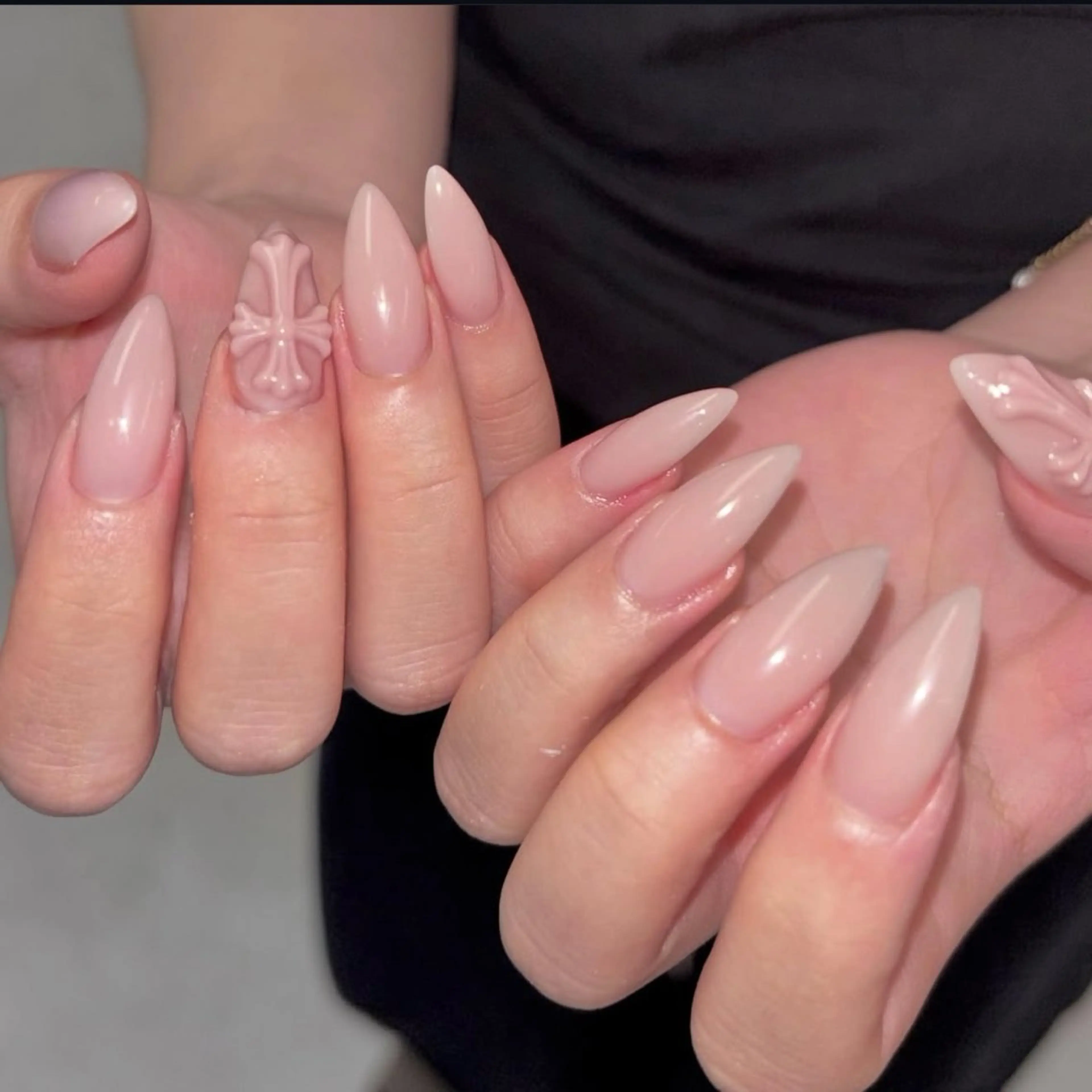 ネイル ハンドネイル BERA NAILSのネイルデザイン