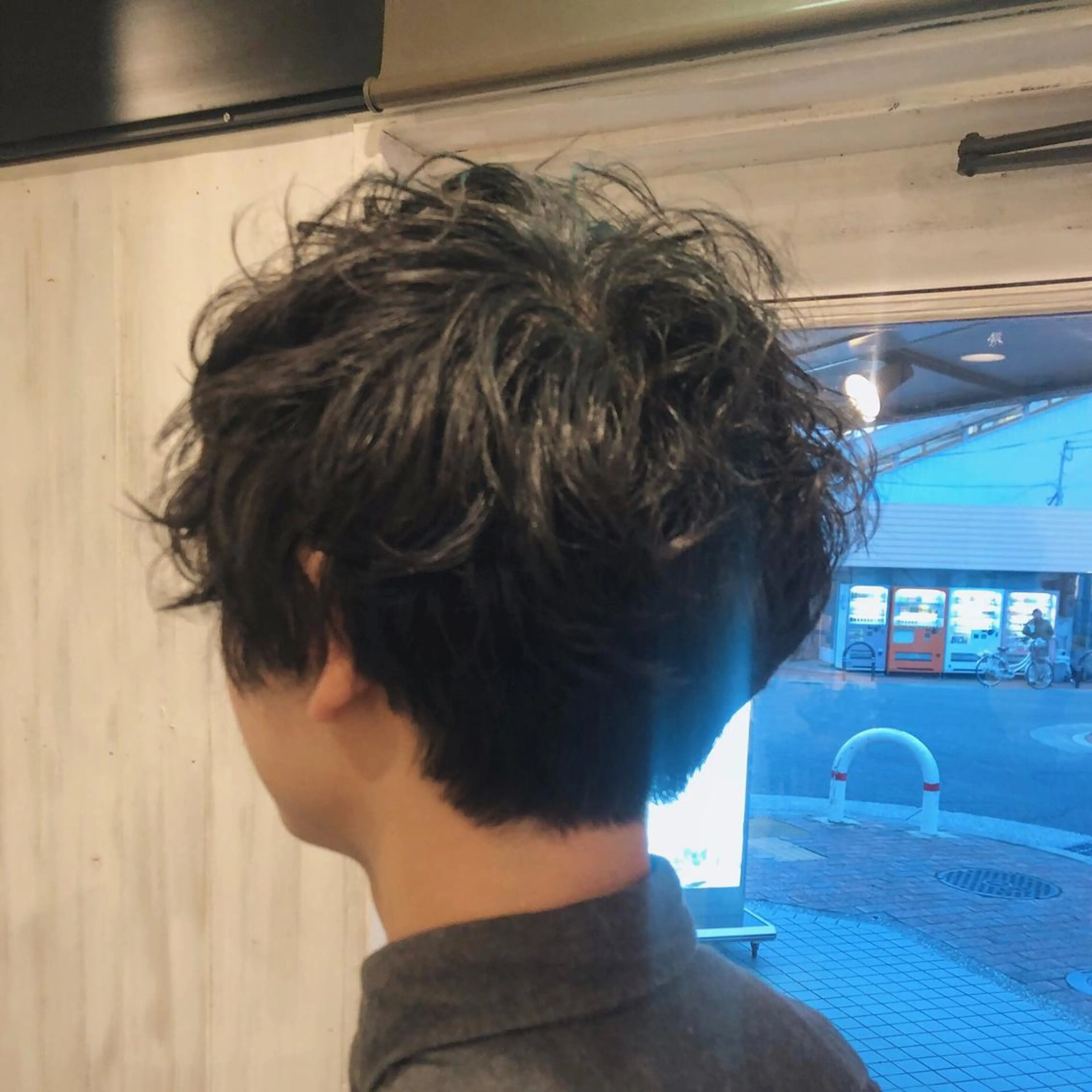 メンズ MOLLA 浅香山店所属・谷口ゆめ/縮毛矯正/ 大人女子/眉ワックスのヘアスタイル