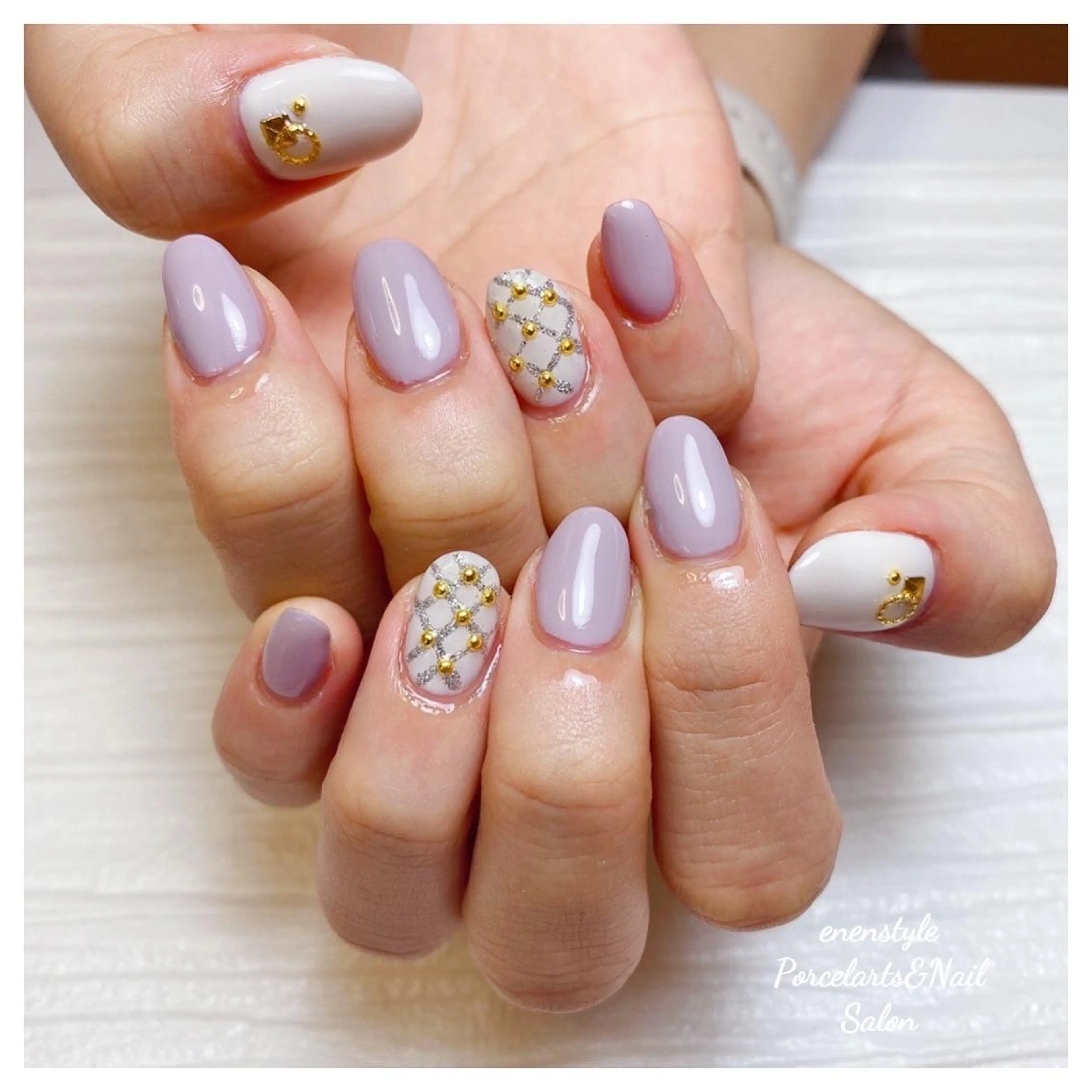 ショート ネイル 👑enen style👑のネイルデザイン