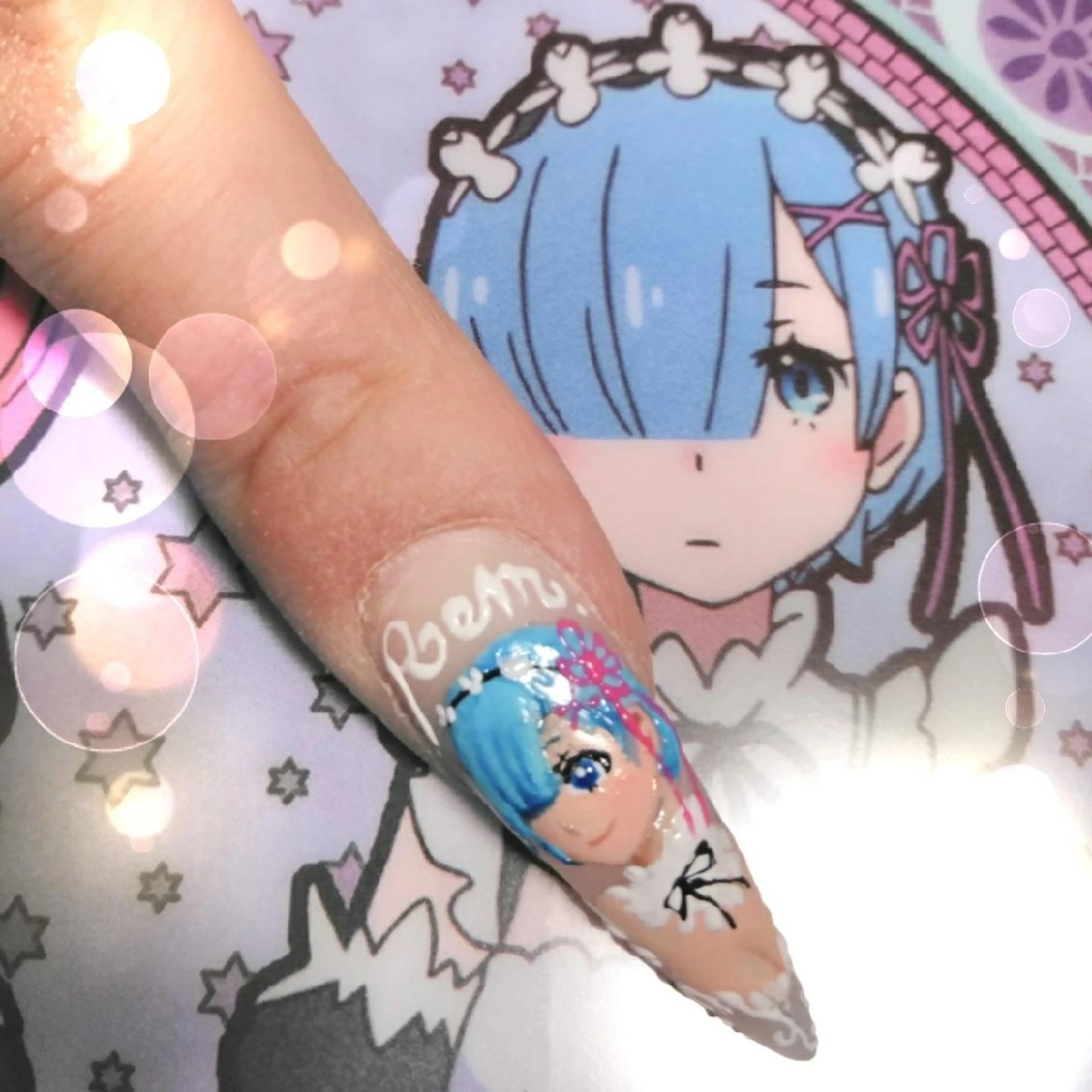 ネイル エステとネイル ローズコンフォートのネイルデザイン