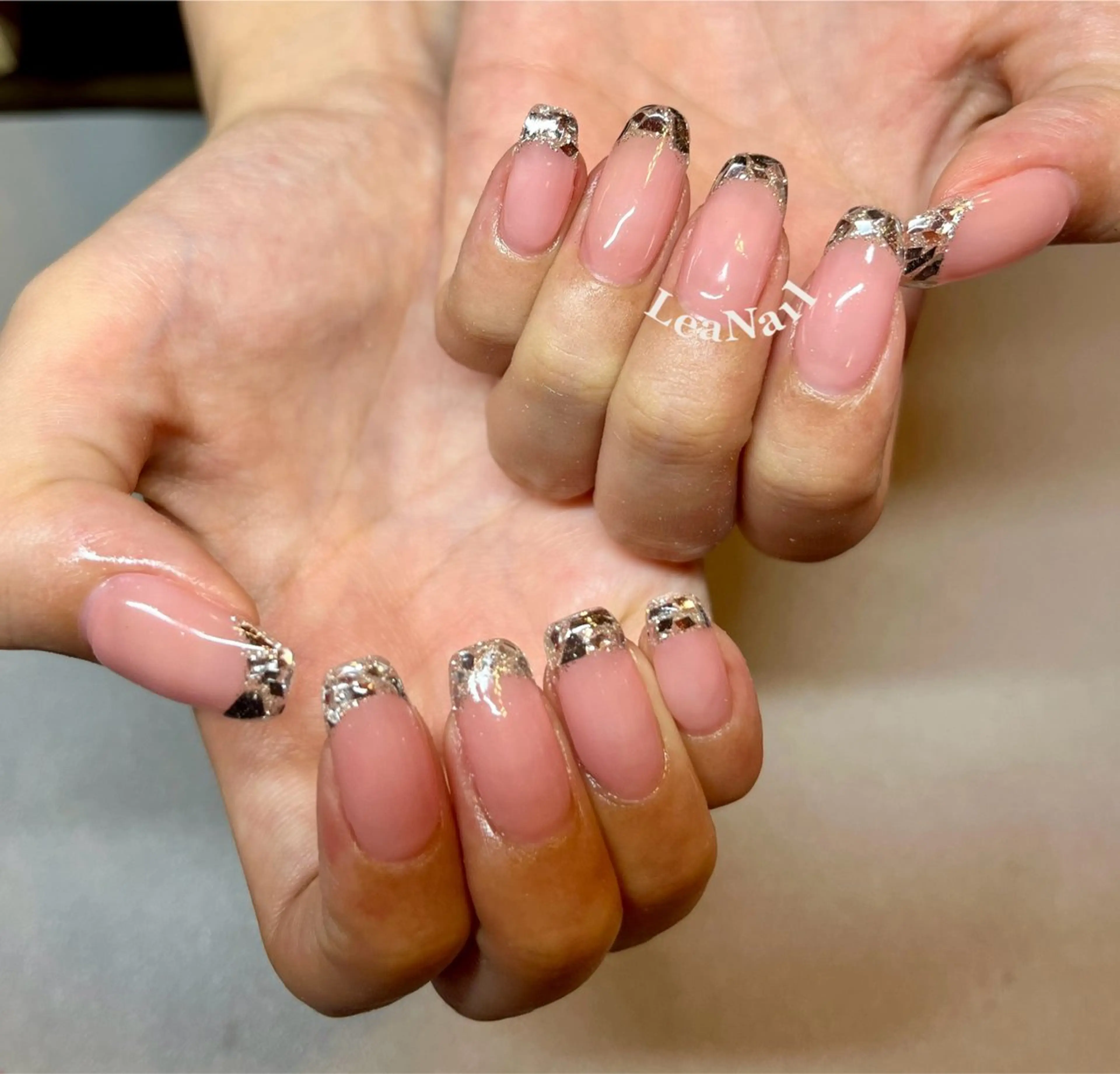 ネイル フレンチネイル ガラスフレンチ Lea Nailのネイルデザイン