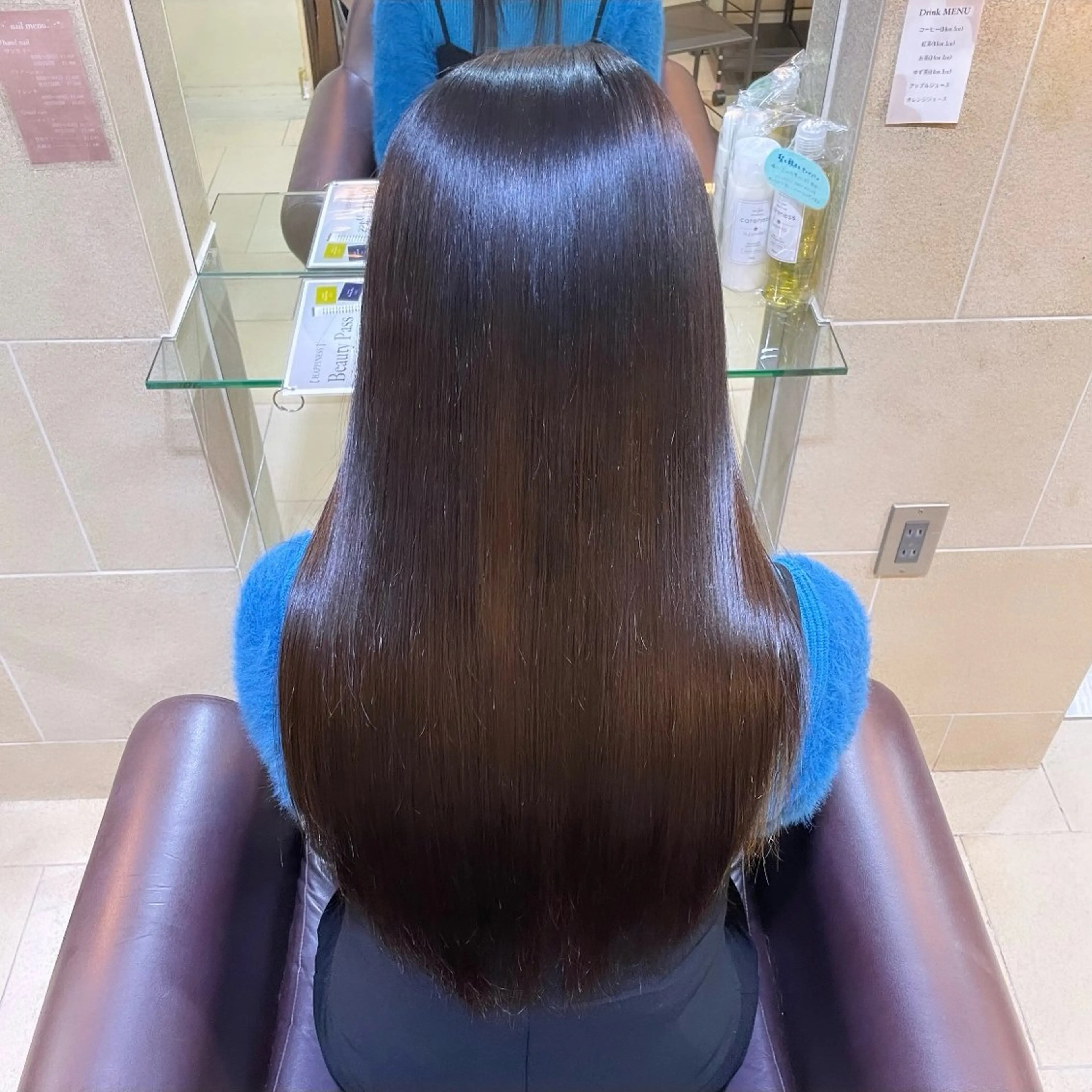 カラー 永井 若菜のヘアスタイル