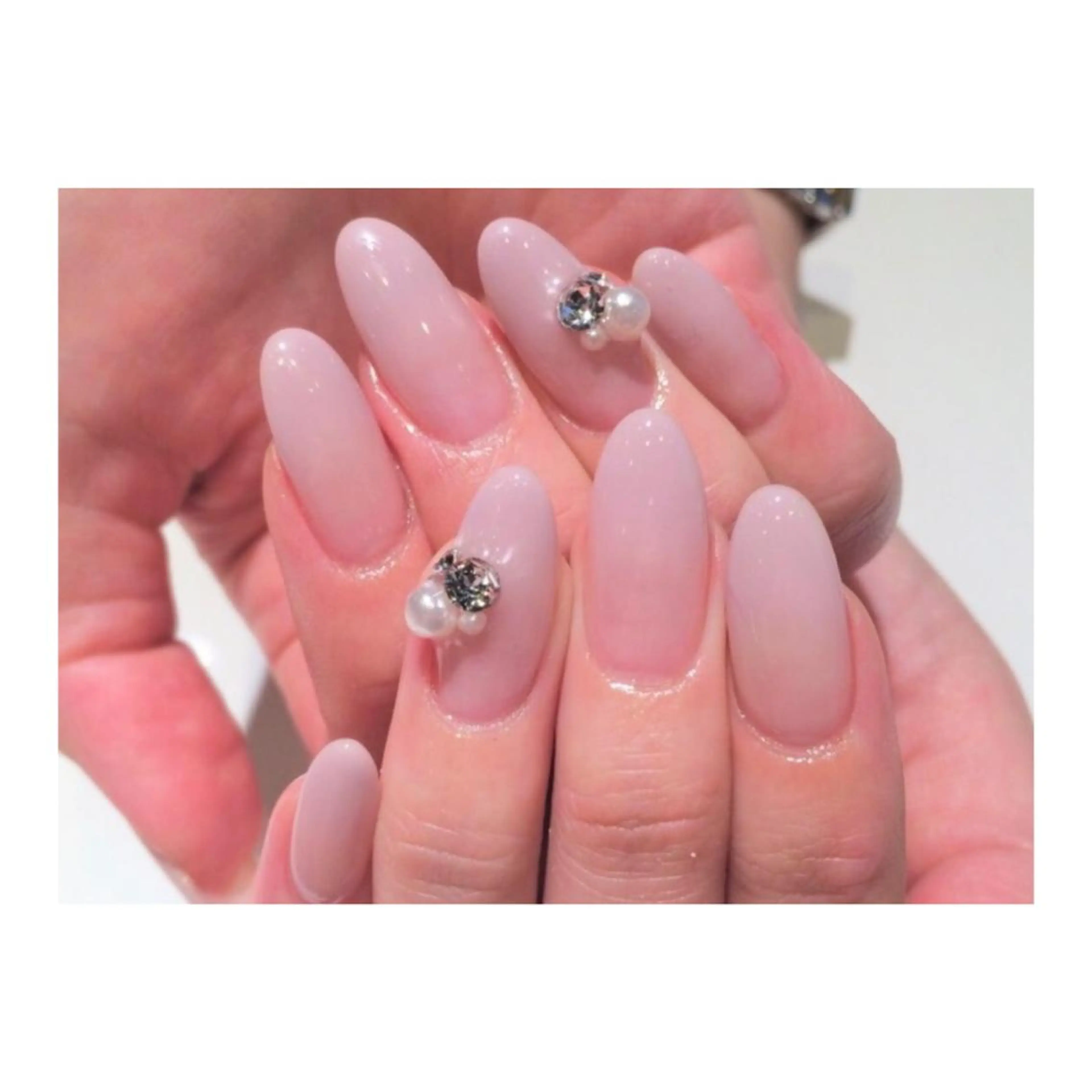 ネイル ワンカラーネイル ハンドネイル M nail 個人サロン𓆉♥︎のネイルデザイン