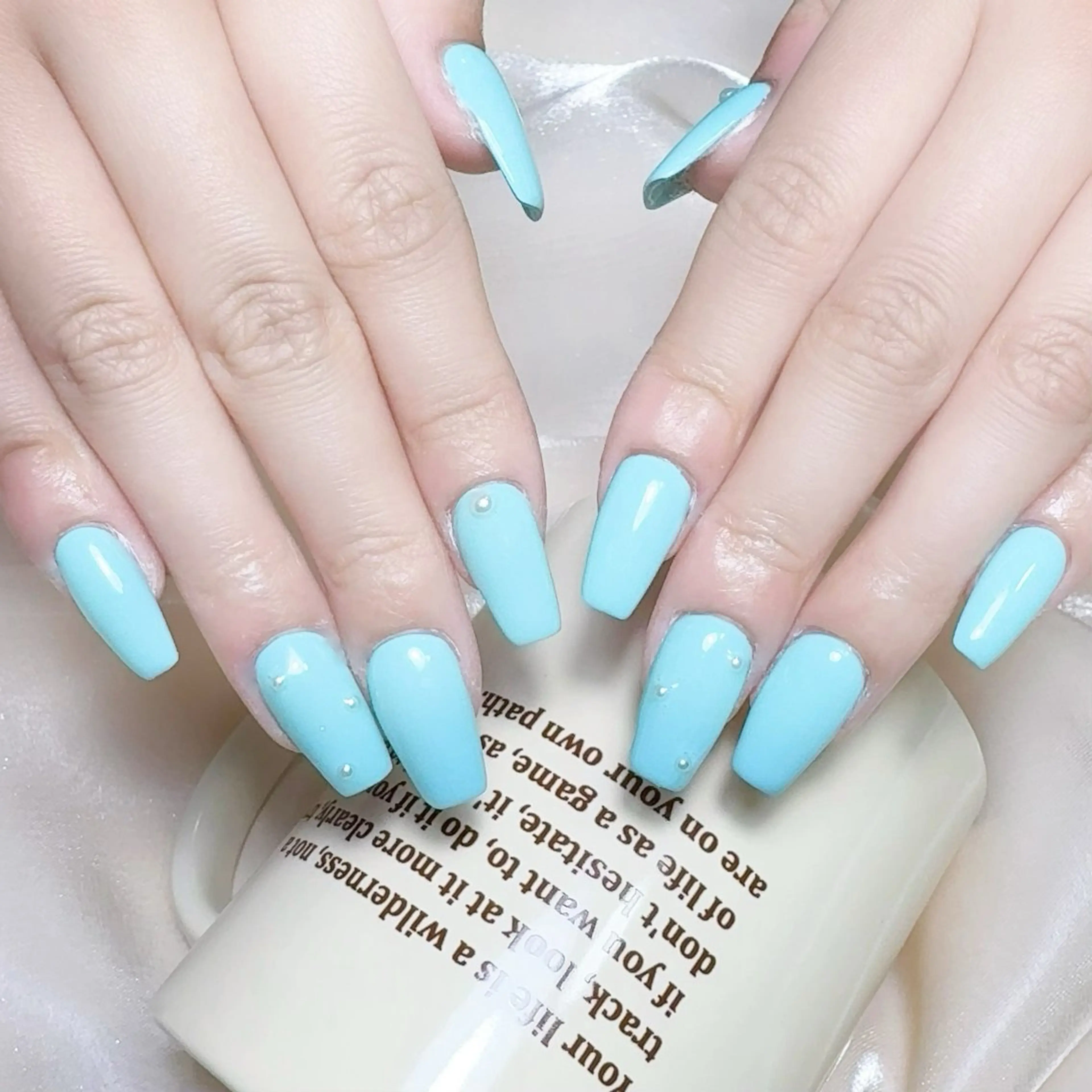 メンズ ネイル メンズ韓国風 アートネイル オーロラネイル ガーリー キラキラネイル Nail salon 木にいるのネイルデザイン