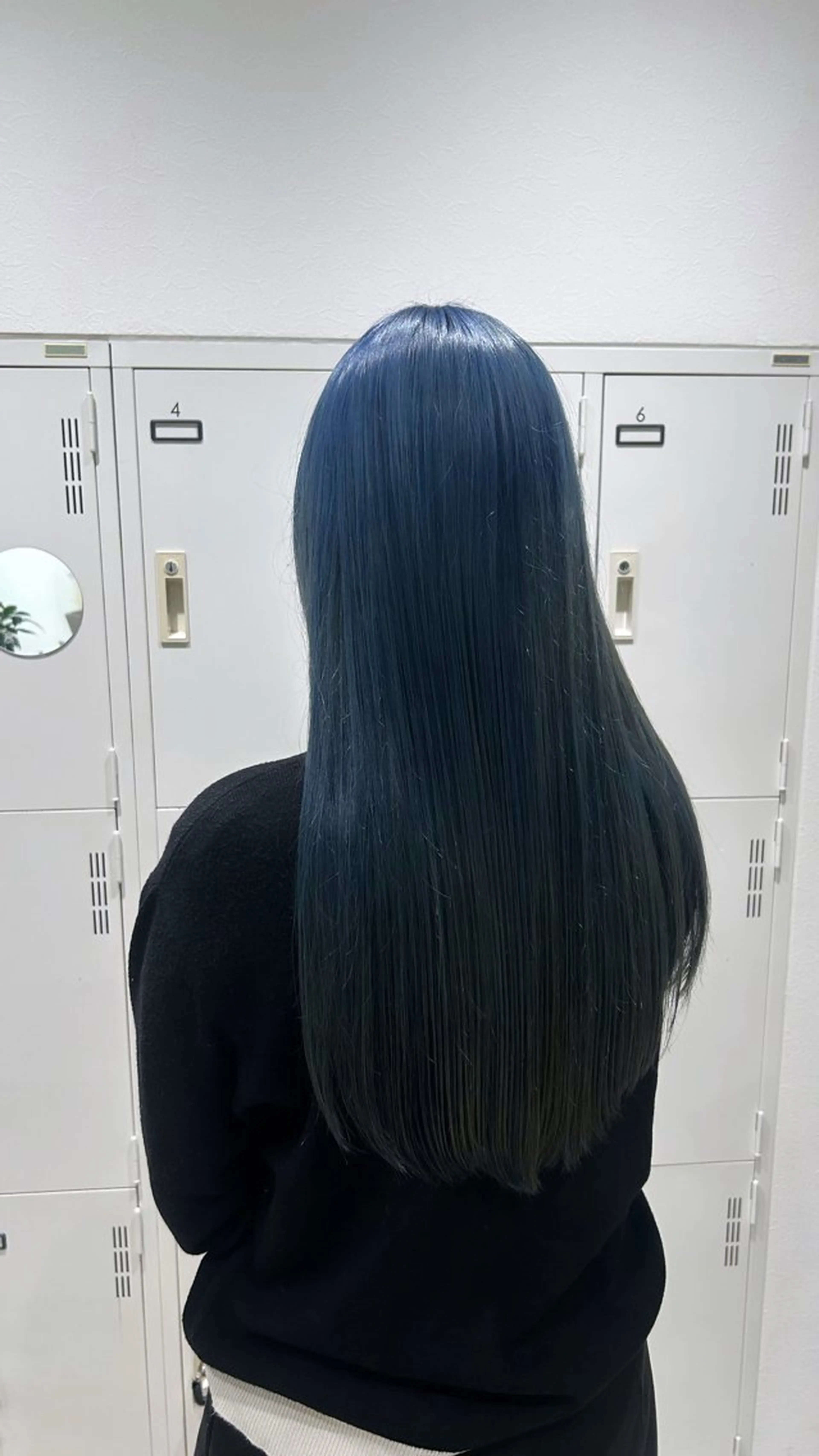 ロング 縮毛矯正/ブリーチ 無しWカラーのヘアスタイル