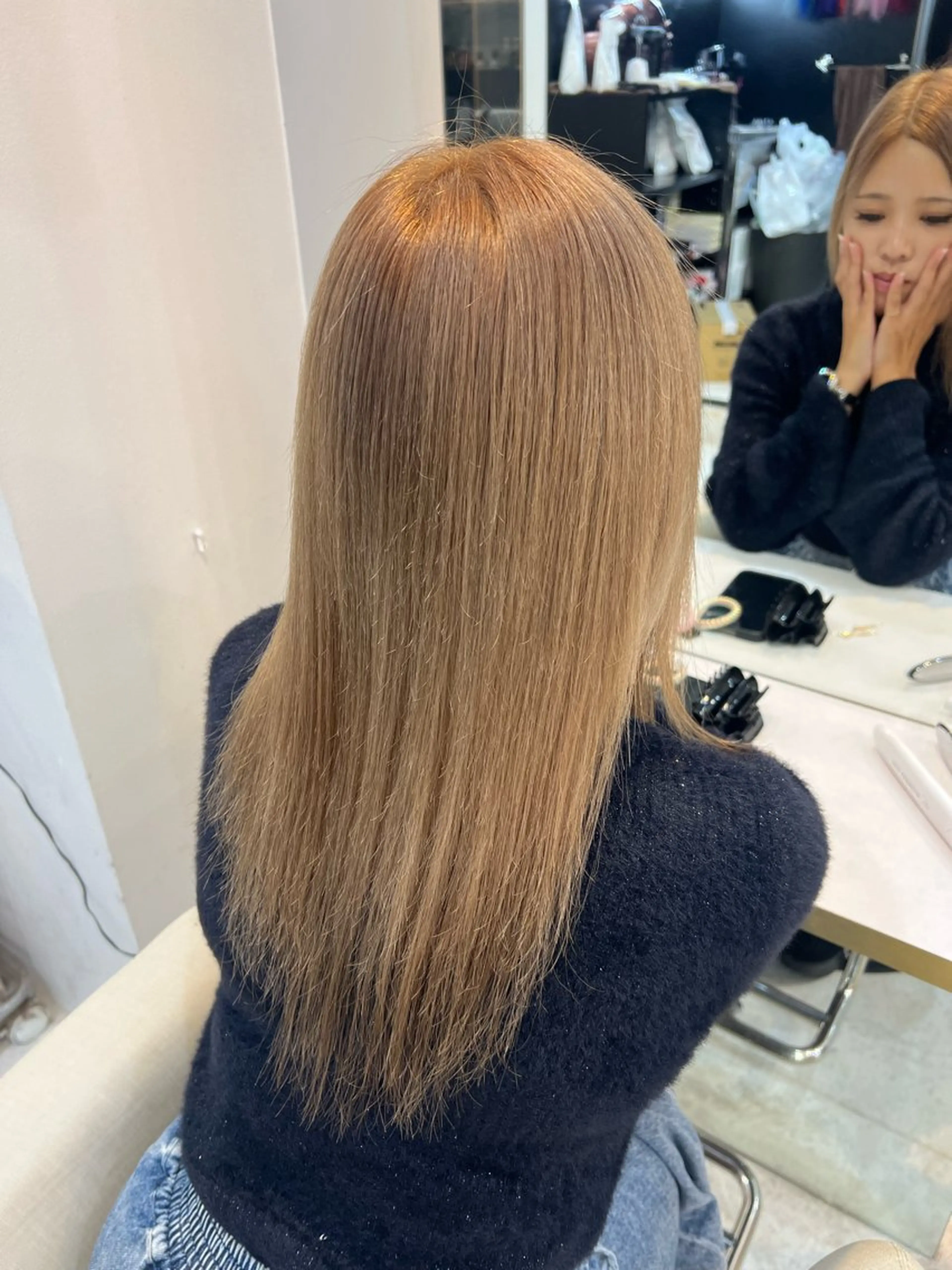 ロング カラー シールエクステ ベージュカラー ブリーチ ケアブリーチ 透明感カラー 渋谷髪質改善/縮毛 矯正/かすが🪽🫧のヘアスタイル