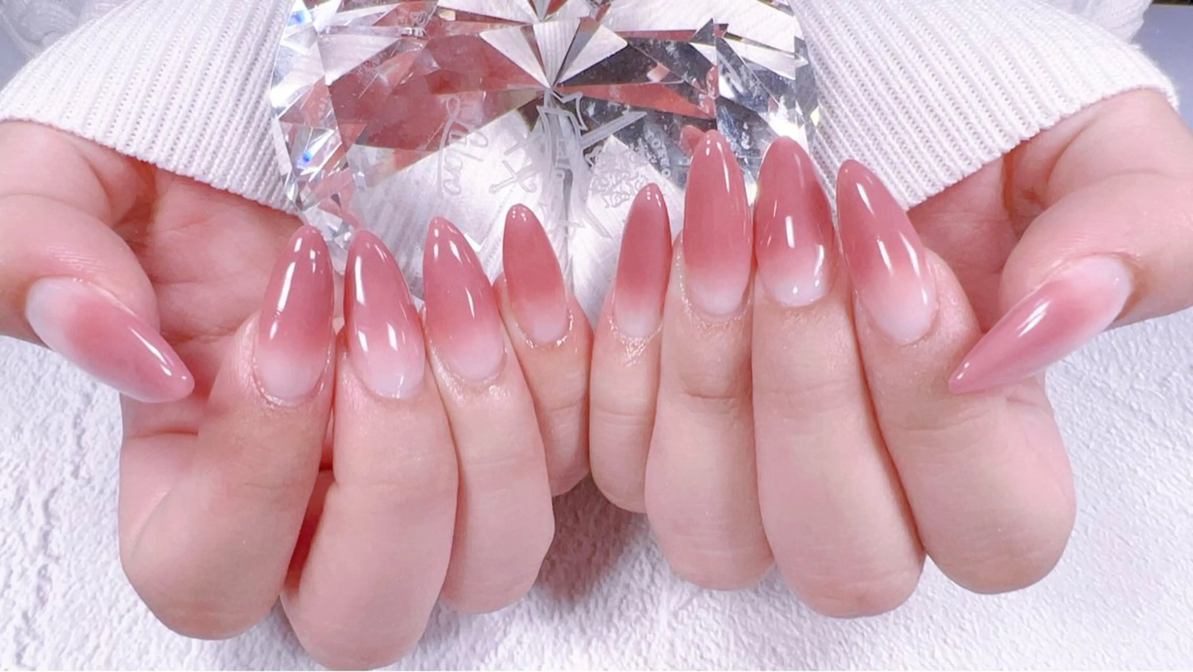 ネイル ハンドネイル ハンドケア ネイルサロン ロア旧ジョリーのネイルデザイン