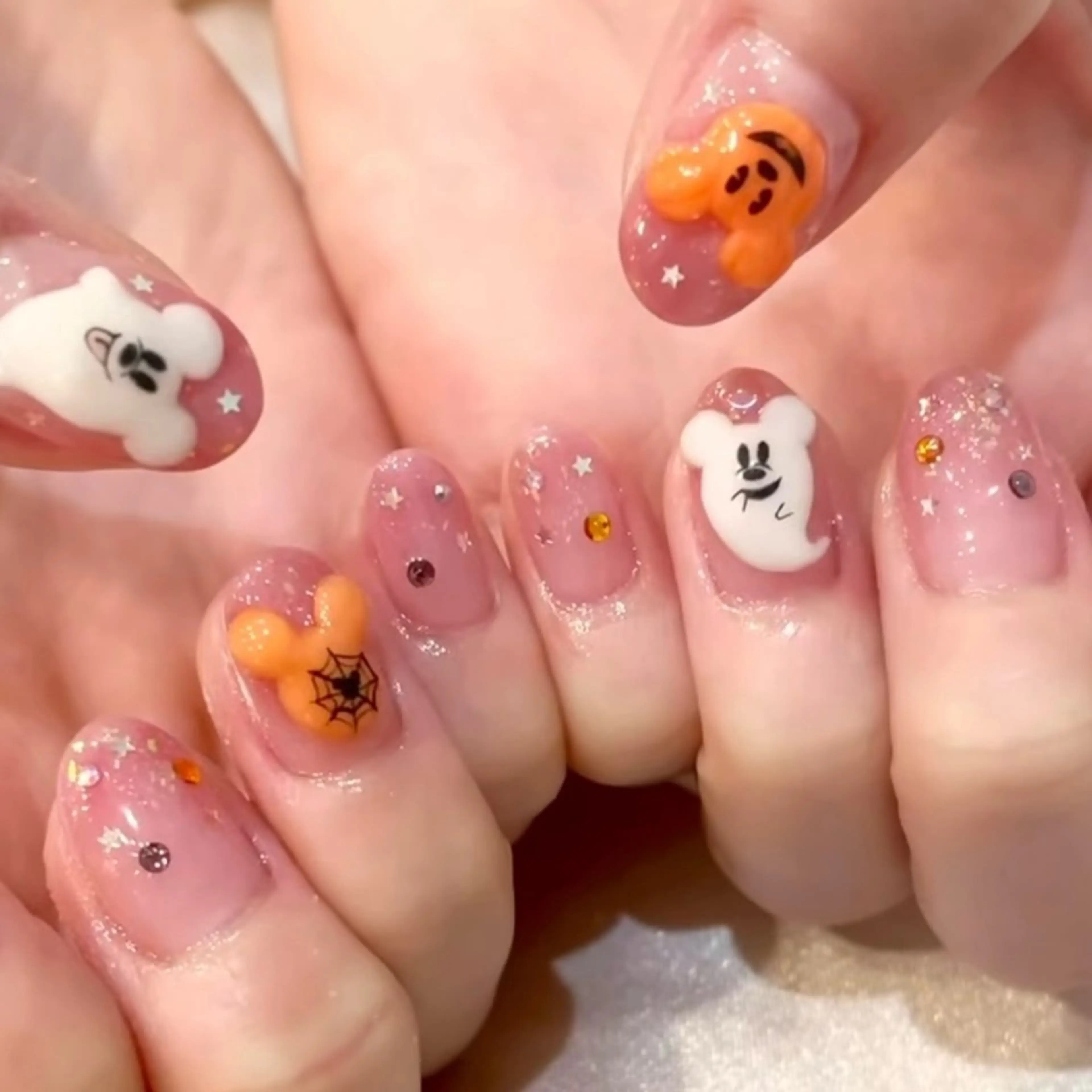 ネイル チークネイル 桜ネイル フットネイル ジェルネイル ハロウィン XIINH NAIL SALONのネイルデザイン