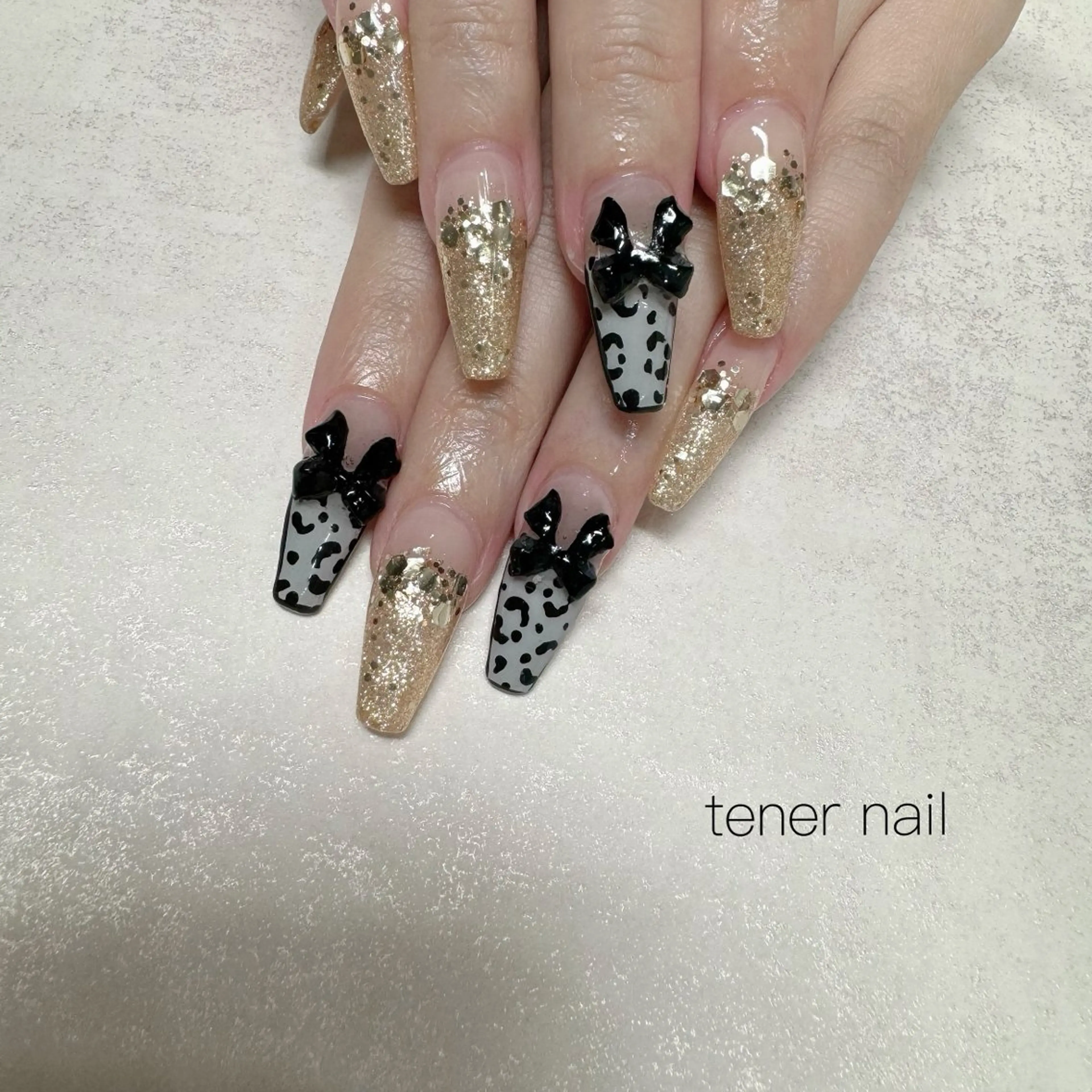 ネイル アニマル柄 リボン ハンドネイル テネルネイル tener nailのネイルデザイン