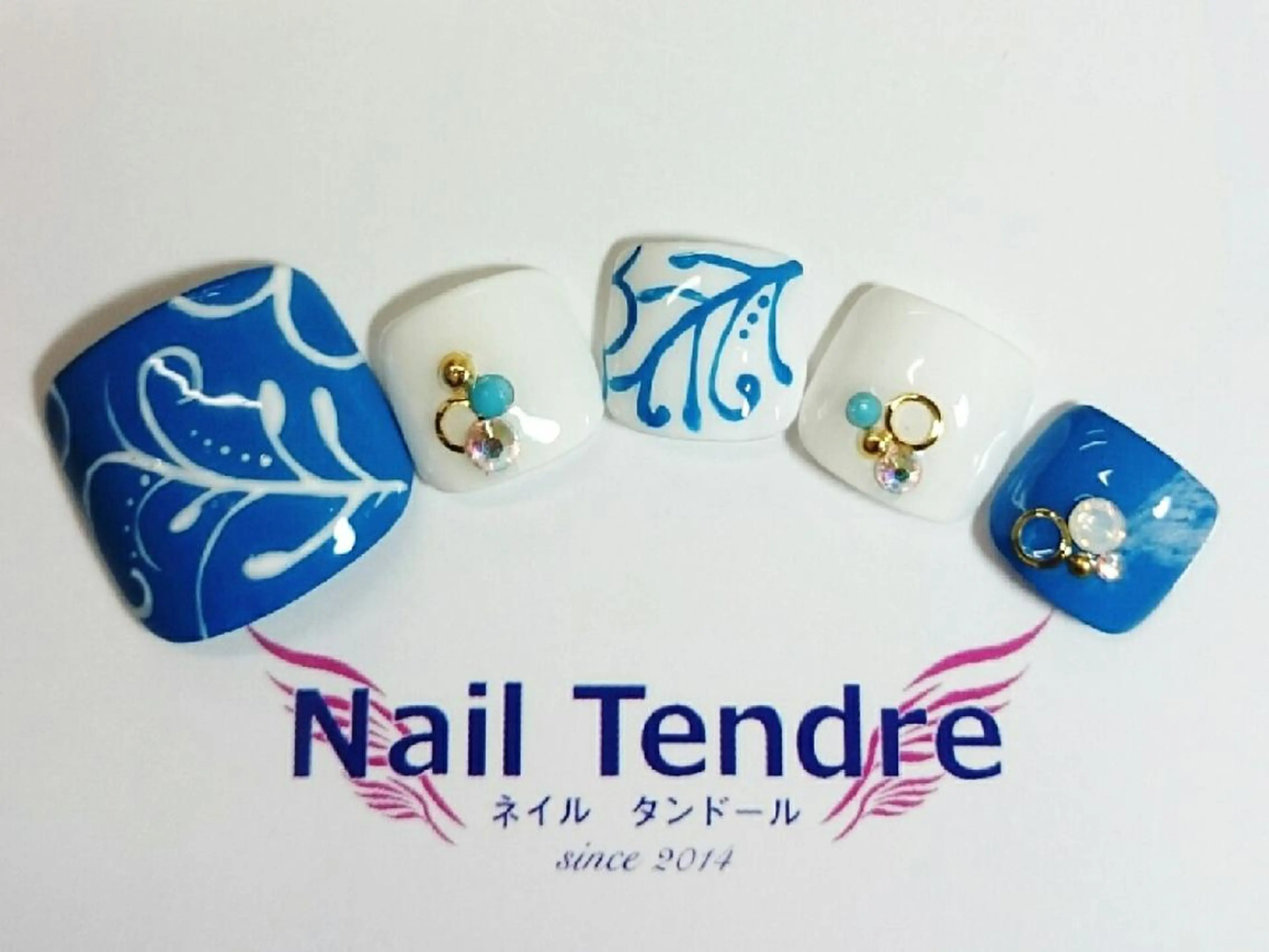 ネイル アートネイル ジェルネイル ソフトジェル ストーンネイル フットネイル Nail  Tendreのネイルデザイン