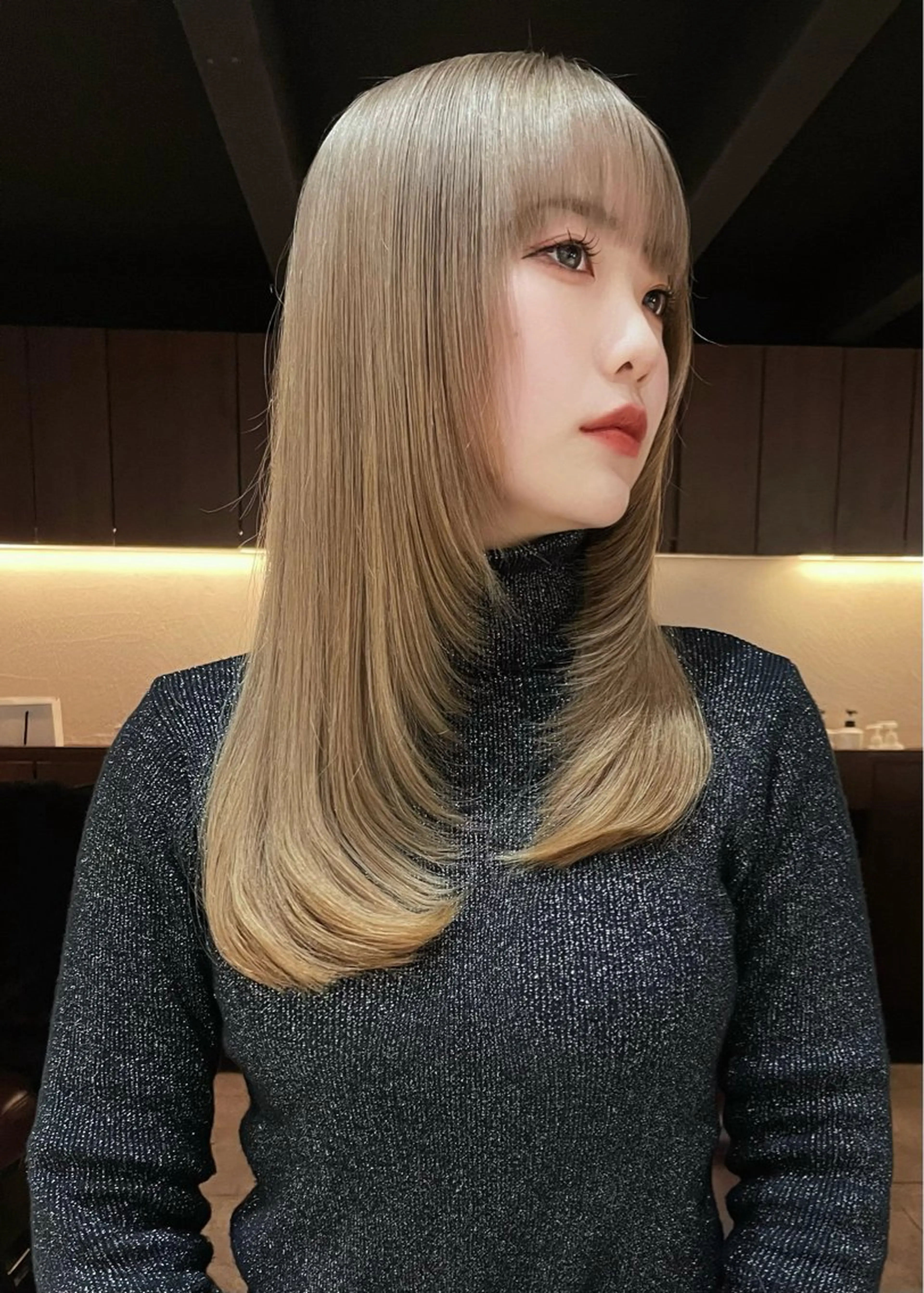 【人気メニュー🎀】カット+ブリーチ+艶トリートメント💄の写真