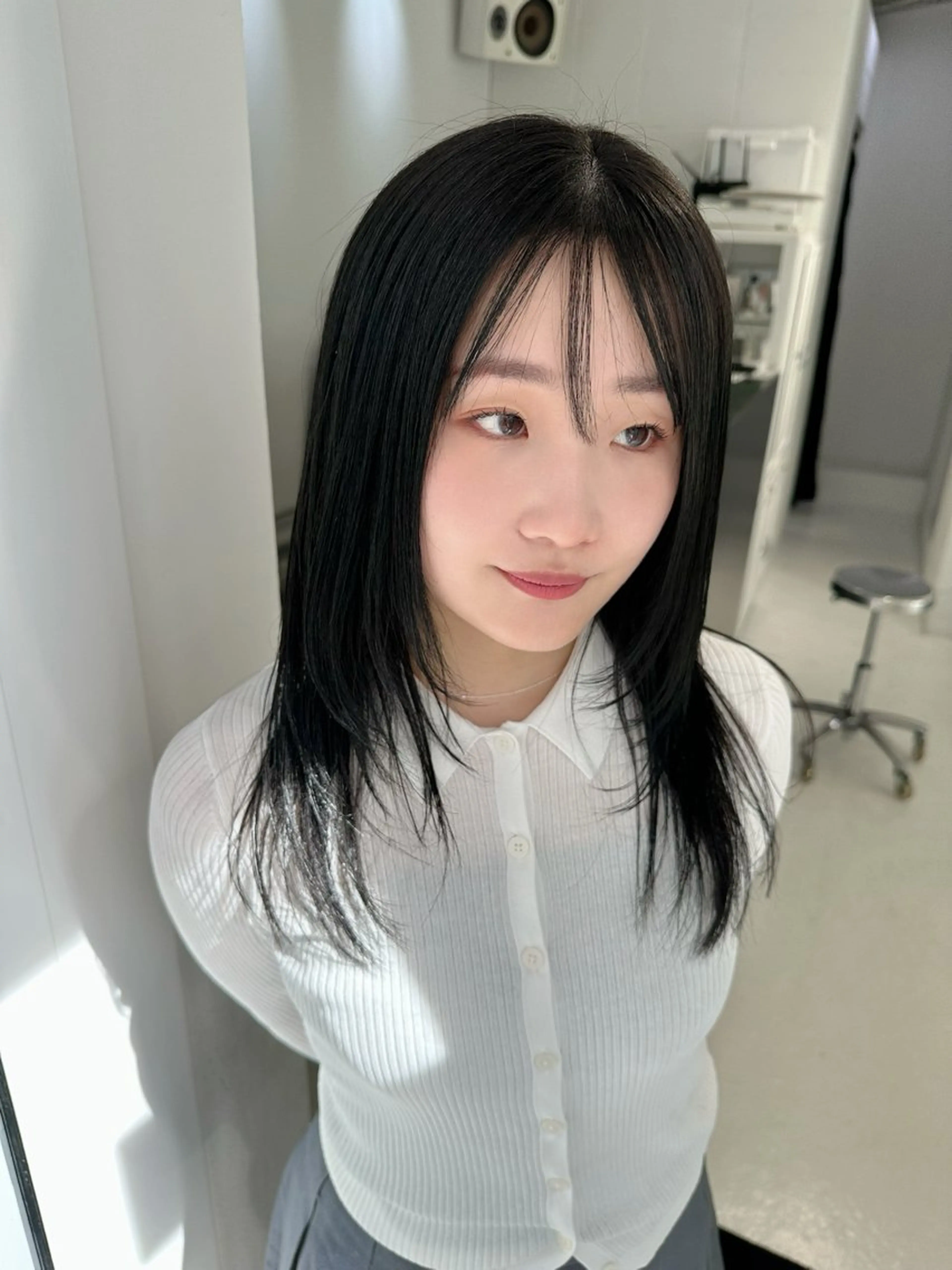 セミロング カラー レイヤーカット/艶髪 ✨💭KIRARIのヘアスタイル