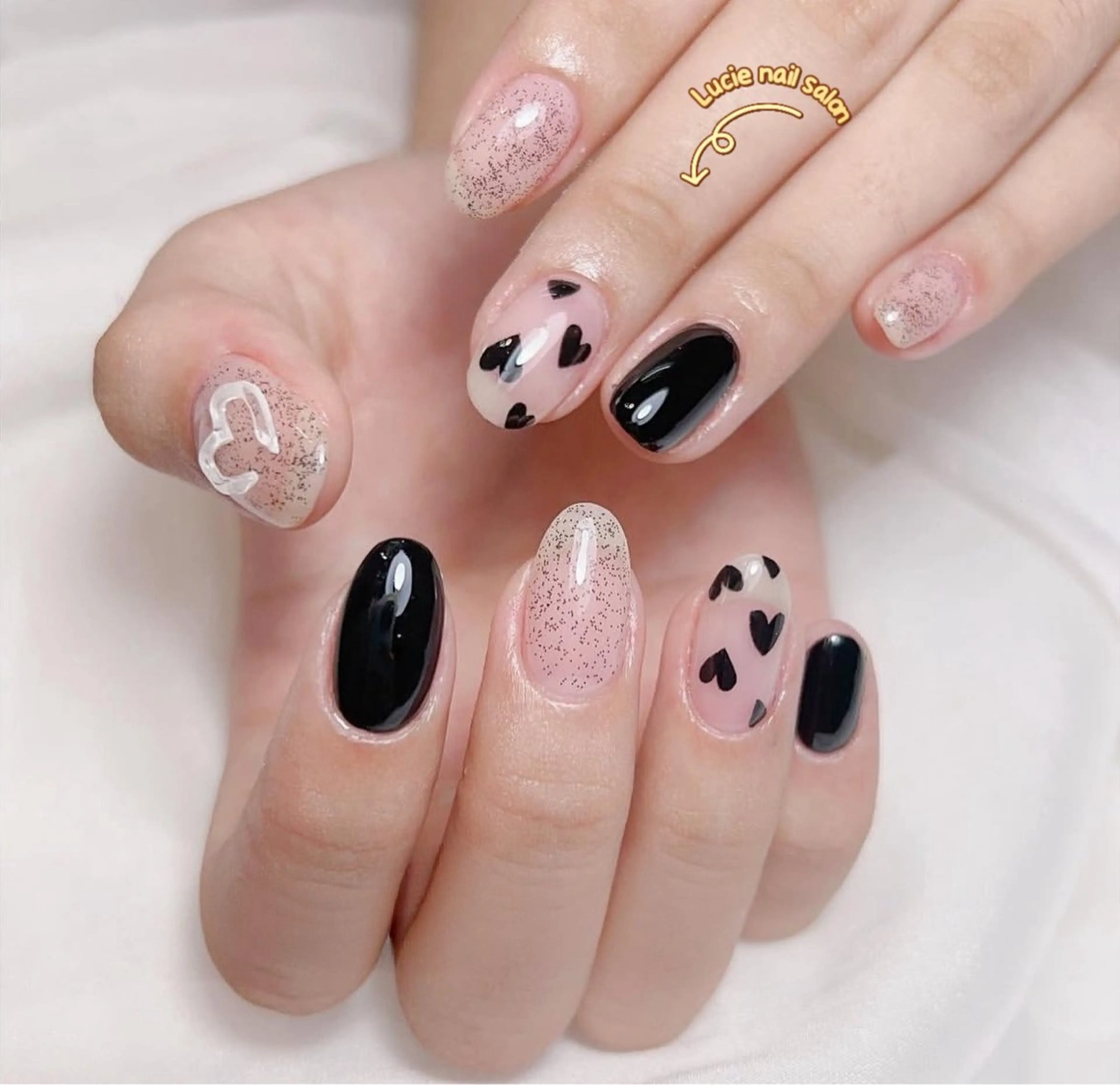 ネイル ハンドネイル LUCIE NAILのネイルデザイン