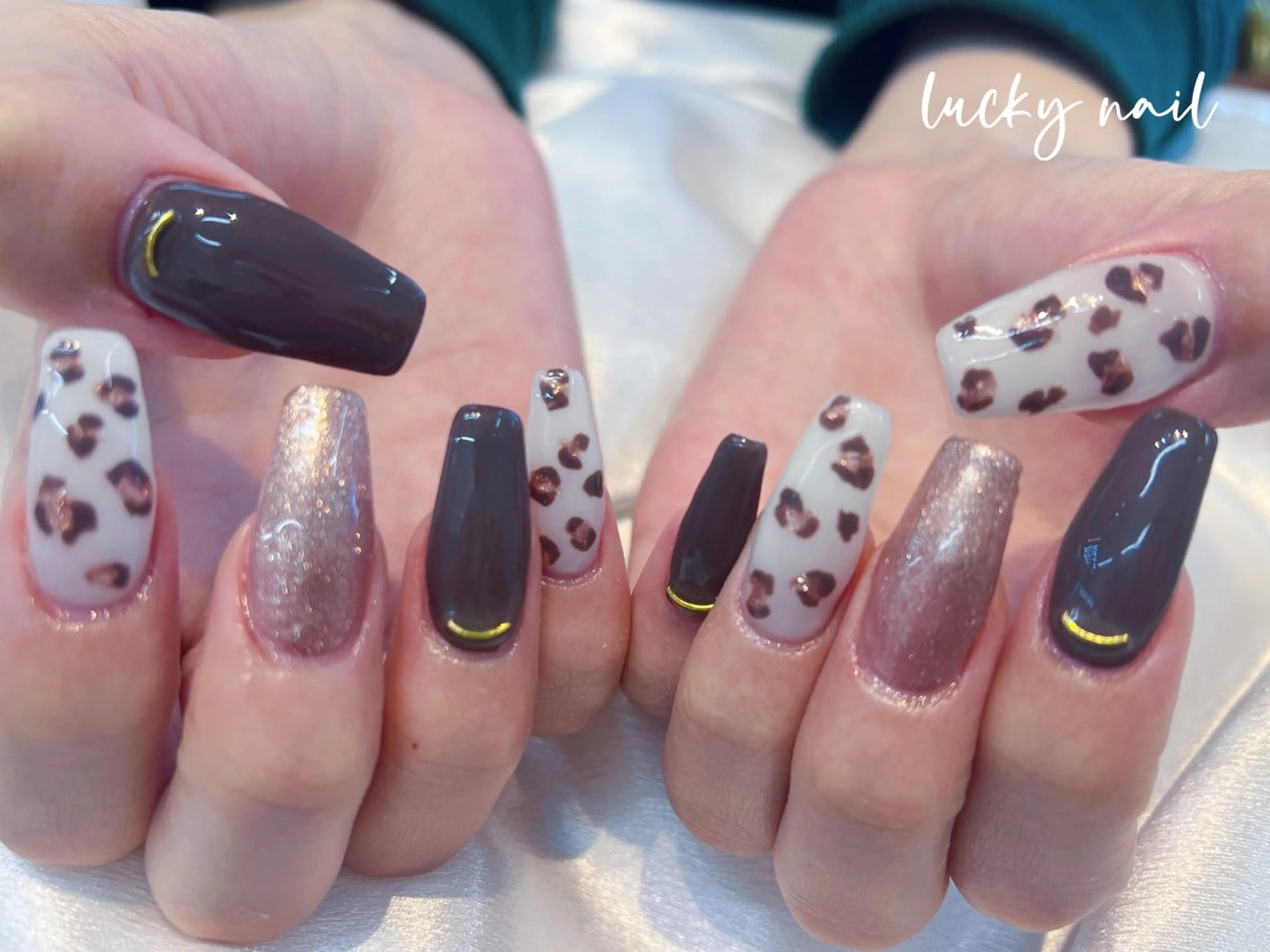 【最新チップの長さだし/両手アート6本】華やかコースの写真