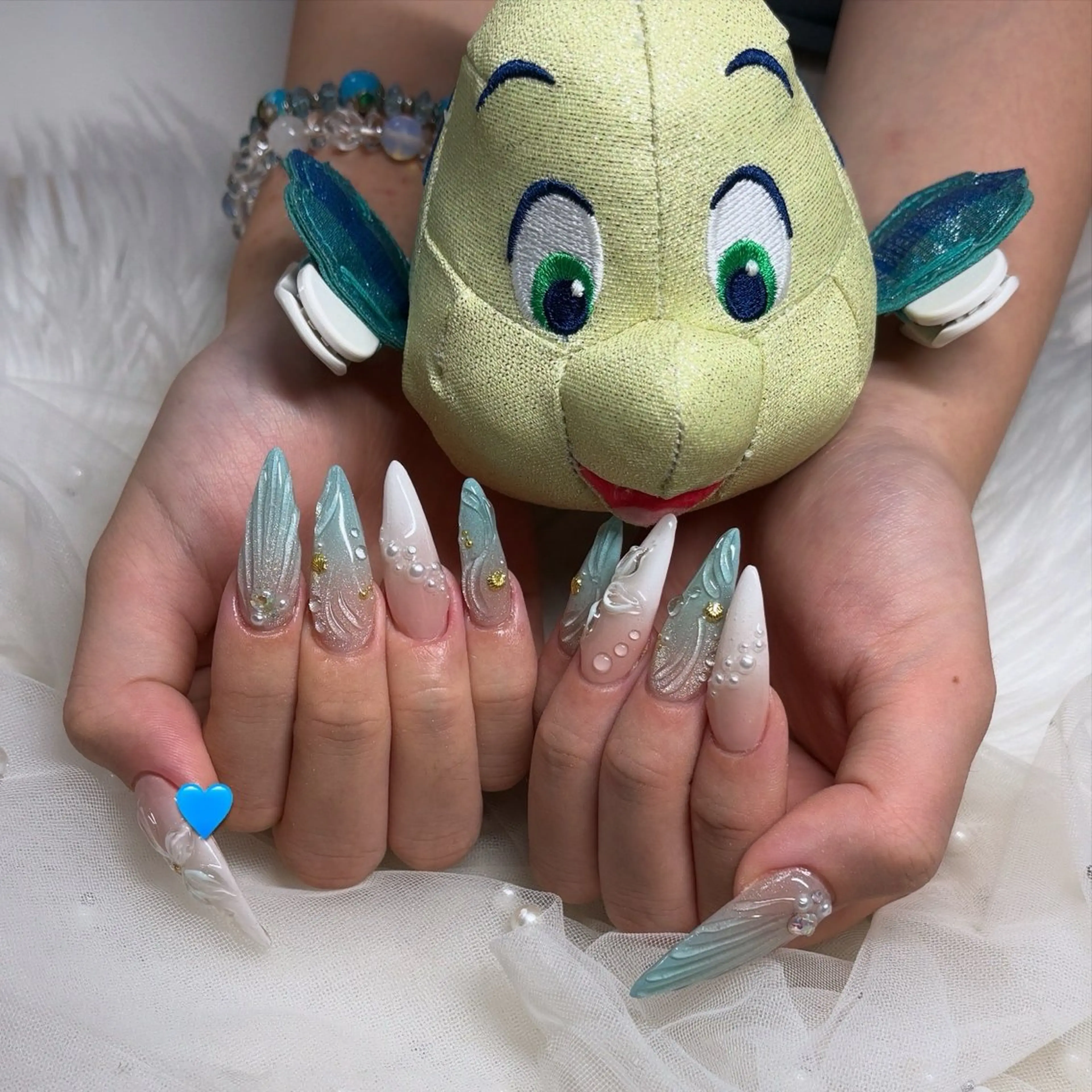 ネイル ハンドネイル yu zuのネイルデザイン