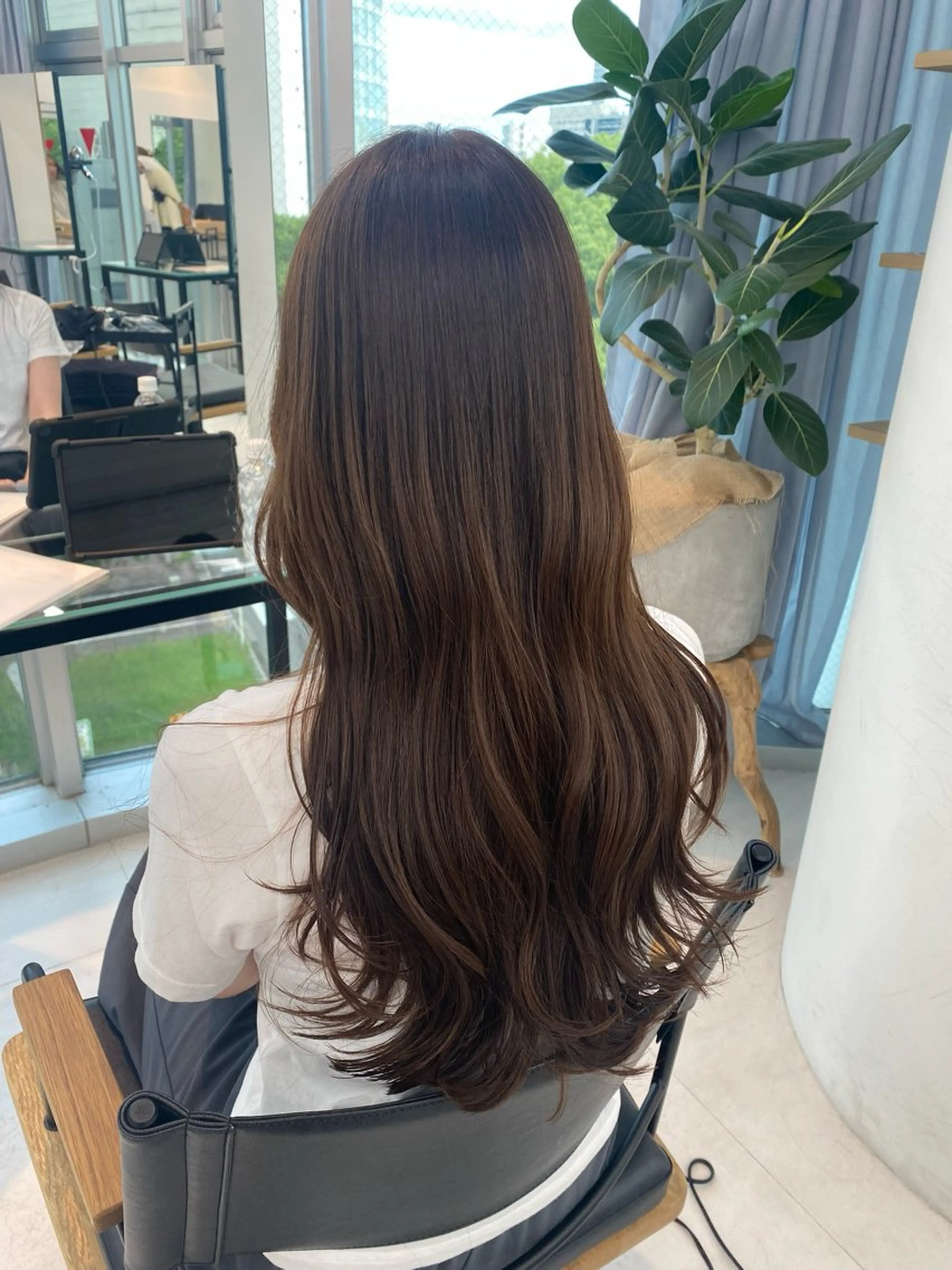 ロング カット ヘアカラー ETOWA（エトワ） nozomiのヘアスタイル