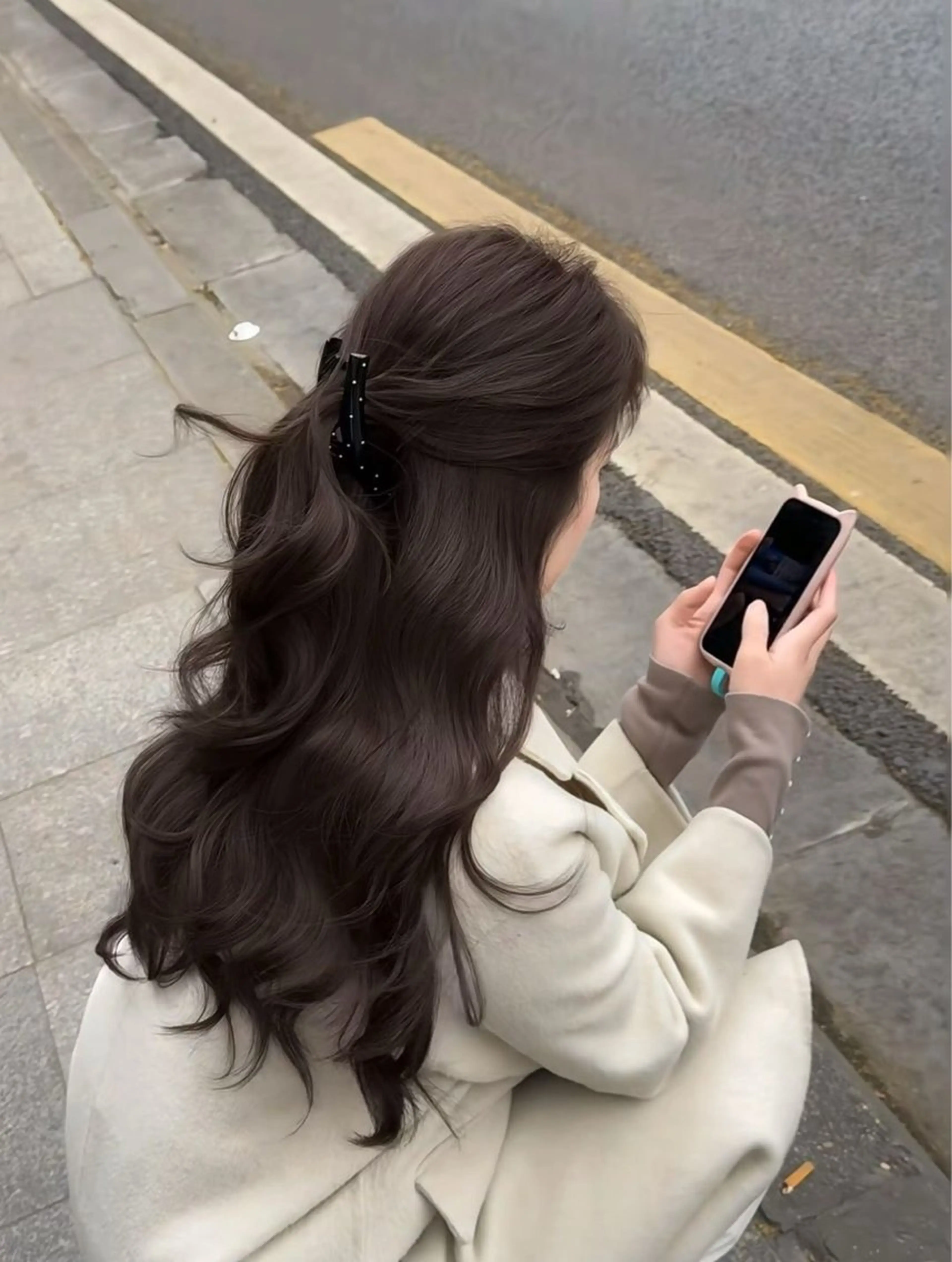 セミロング カラー ヘアカラー トリートメント ちひろ/暗髪/ 韓国カラー/髪質改善のヘアスタイル