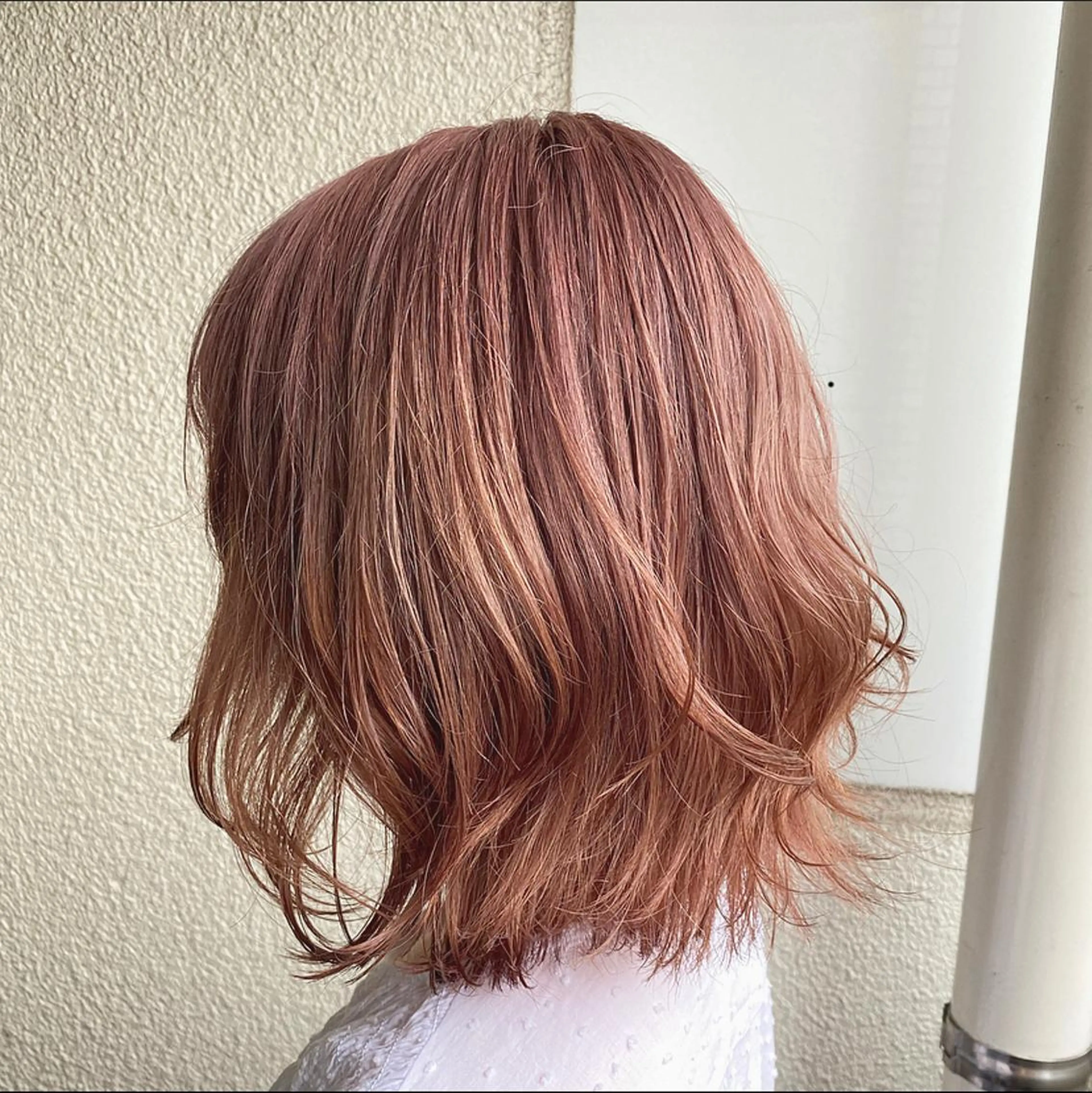 ミディアム カラー パーマ ヘアアレンジ メンズ キッズ ネイル マツエク・マツパ ボブレイヤー メンズブリーチ メンズハイトーン ベージュカラー ブリーチ カット ヘアカラー トリートメント 🌈デザインヘア職人 Kaede🌈のヘアスタイル