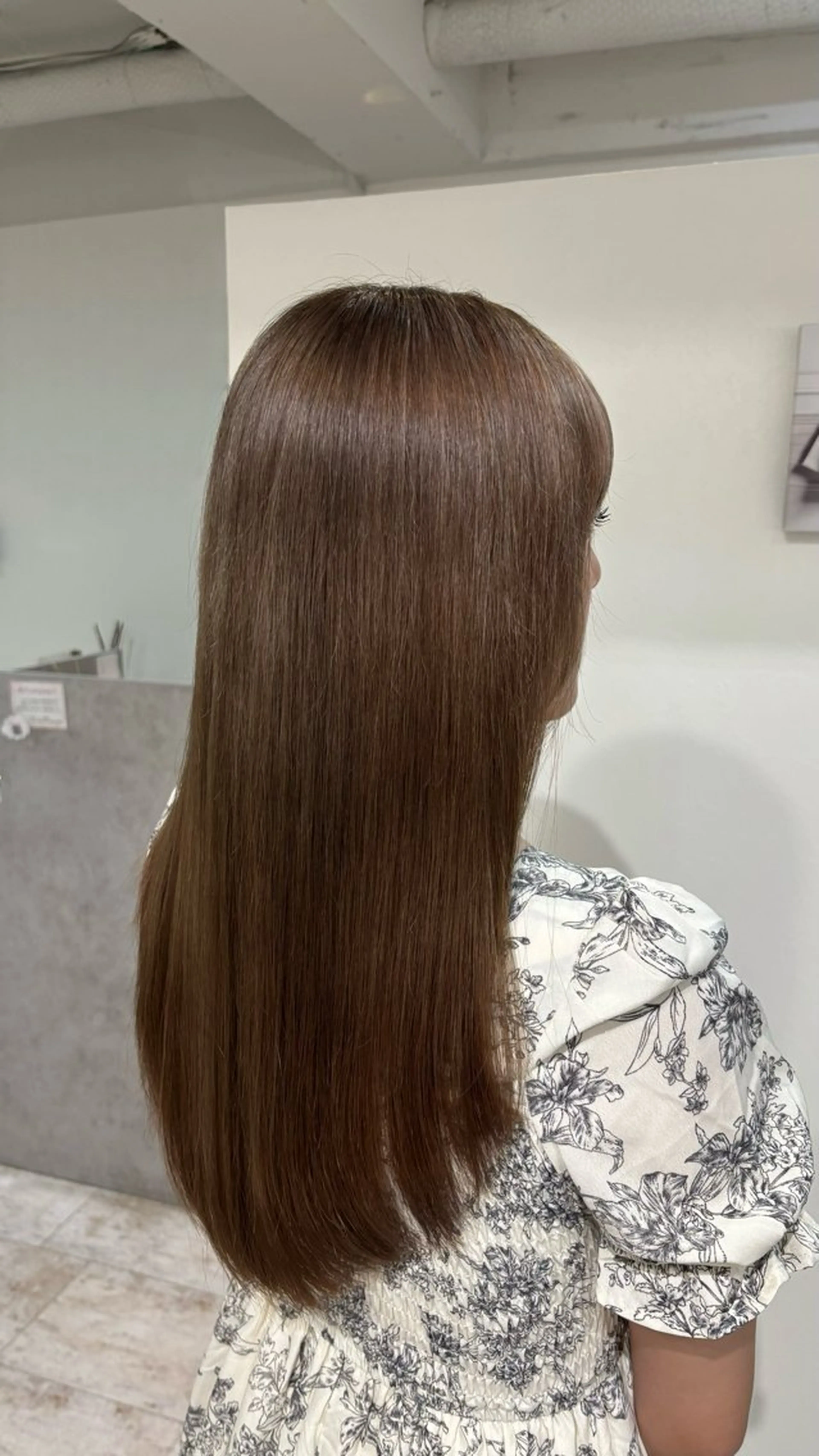 ロング カラー ヘアカラー piLLon mayuのヘアスタイル