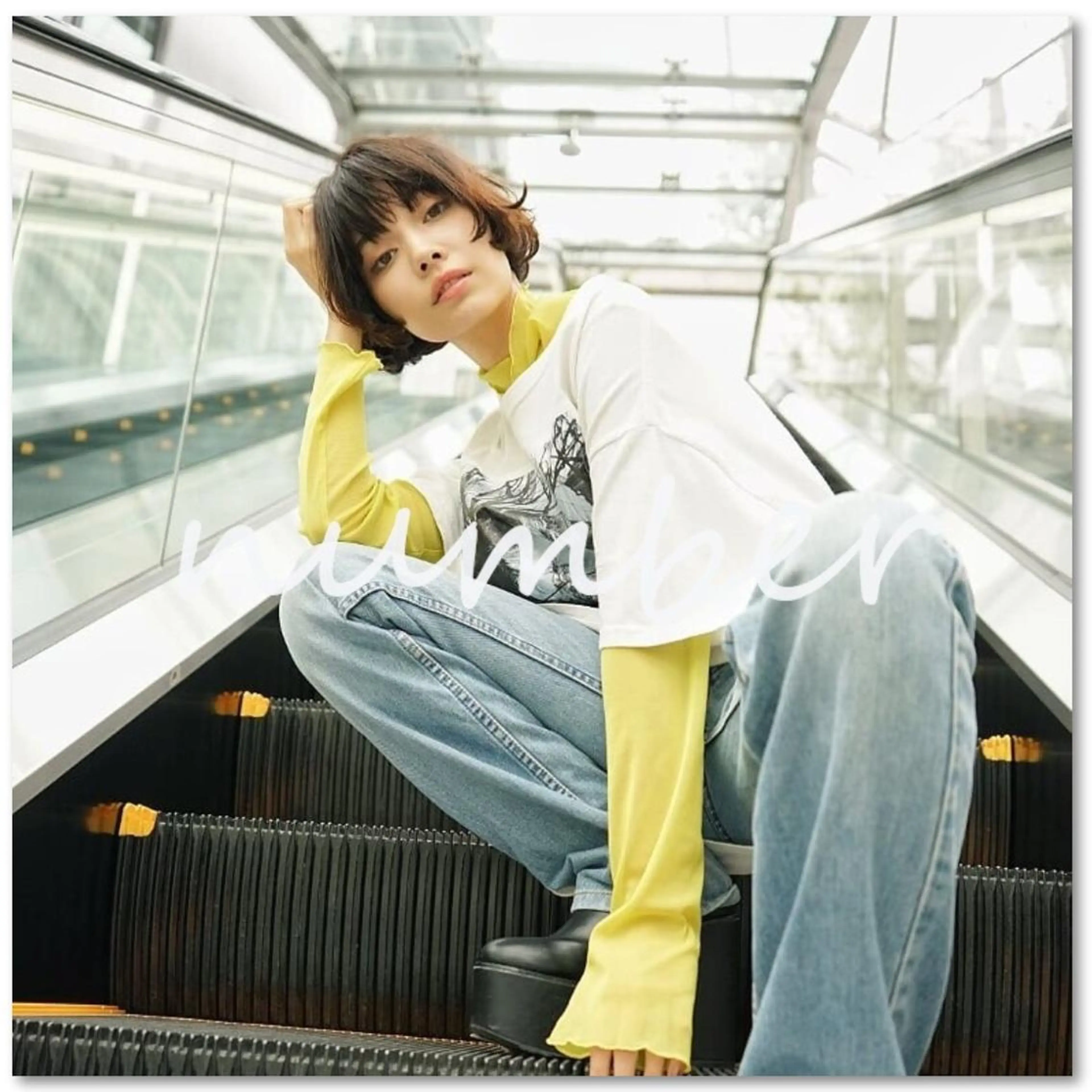 ショート カラー パーマ ヘアアレンジ アッシュ バレイヤージュ ベージュカラー ブリーチ ブルーカラー 【N°deseo】 吉祥寺のヘアスタイル