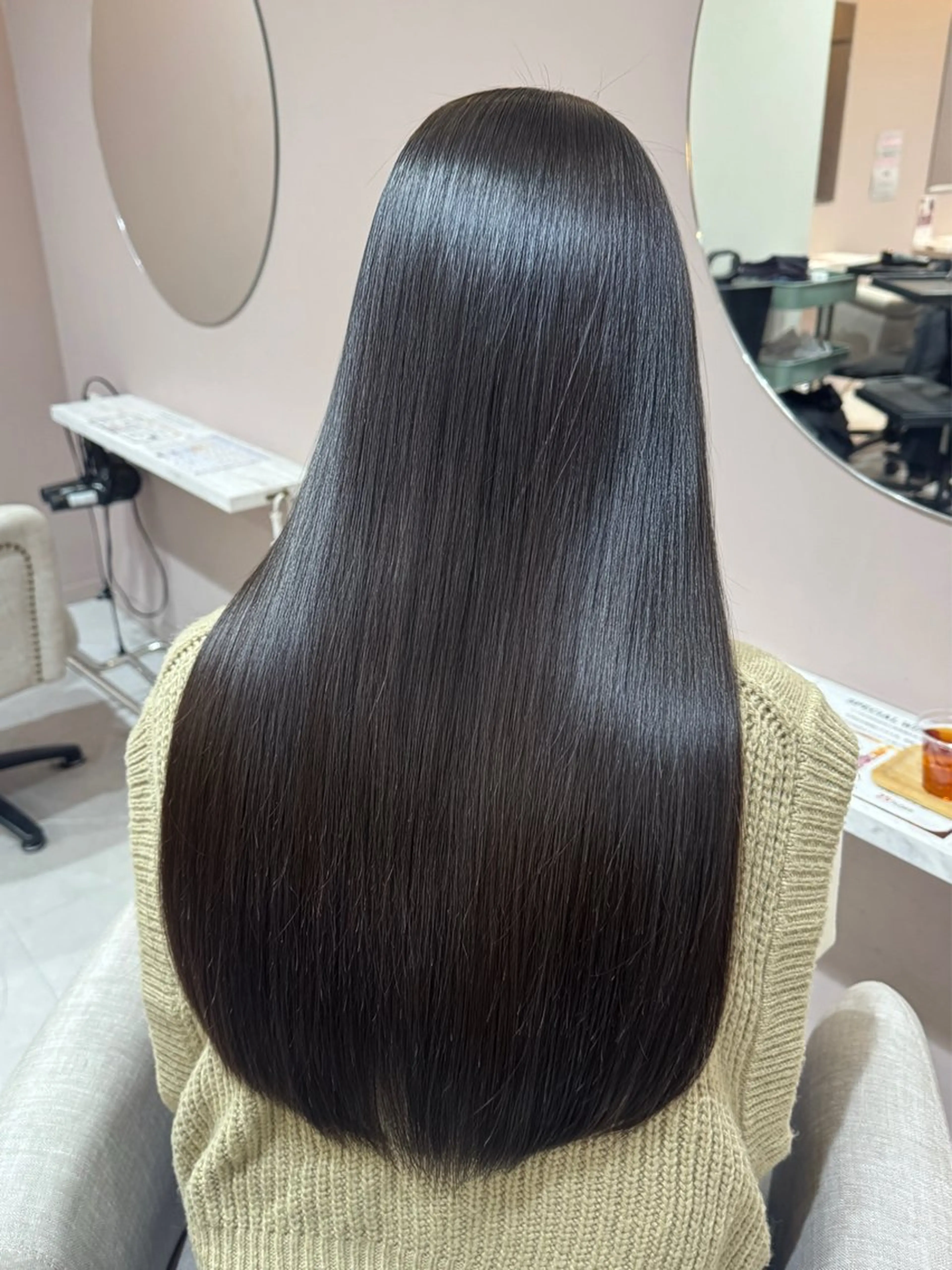 ロング カット 縮毛矯正 VOGUE所属・✨髪質改善･レイヤー ✨chihiroのヘアスタイル