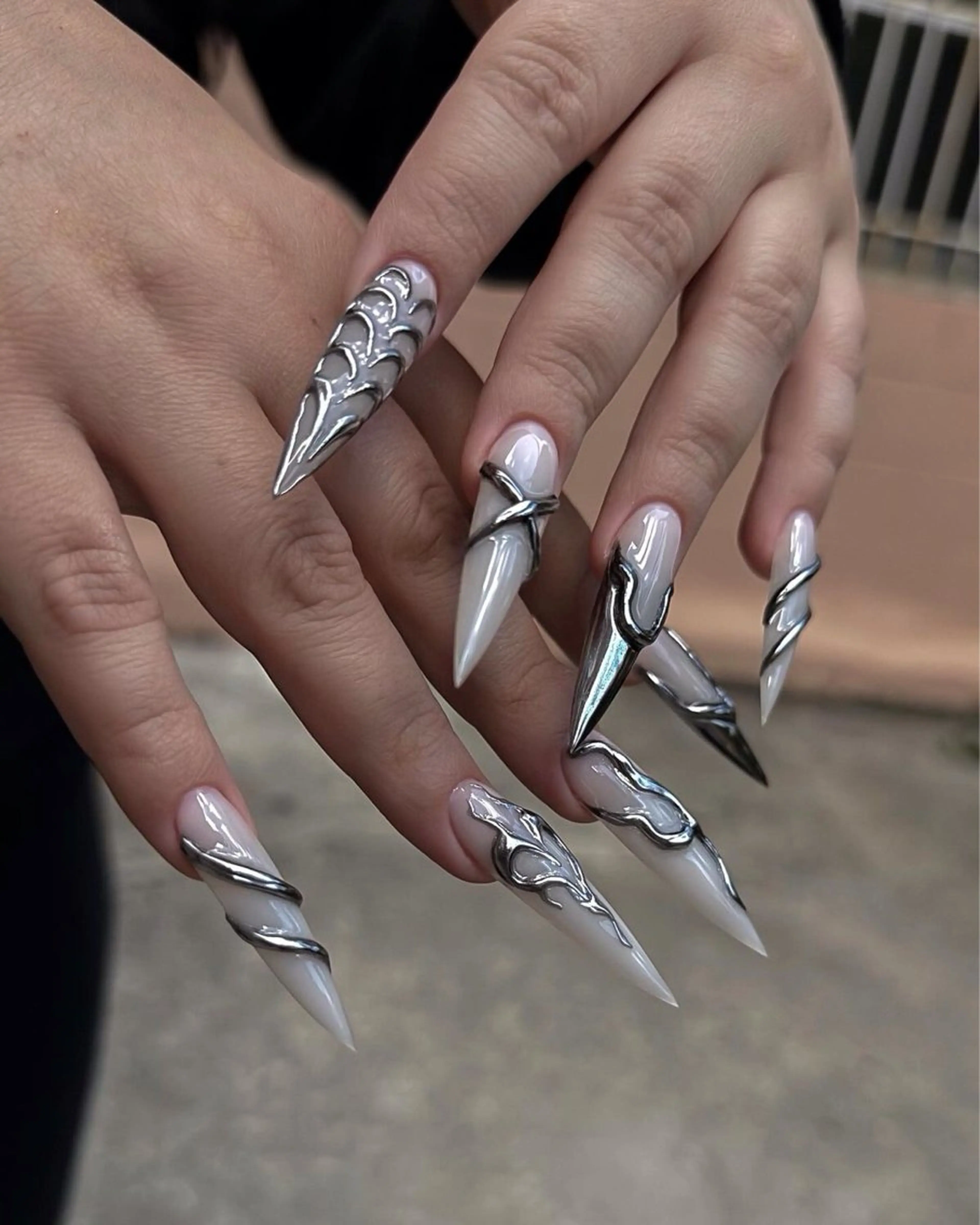 ネイル チークネイル フレンチネイル グラデーション キラキラネイル マグネットネイル ハンドネイル FUJI Nail Salonのネイルデザイン