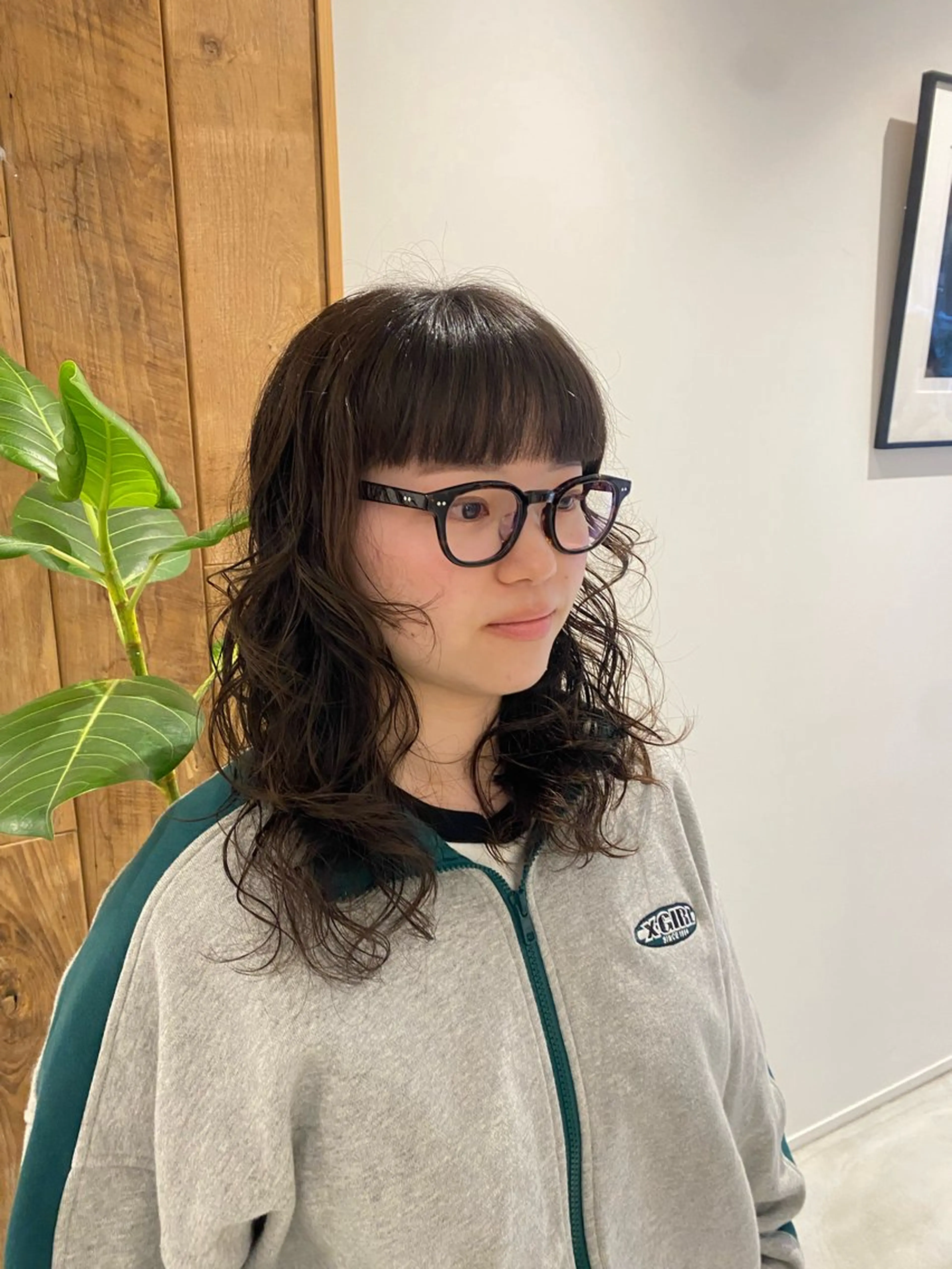 ミディアム カット パーマ 三代 ゆりあのヘアスタイル