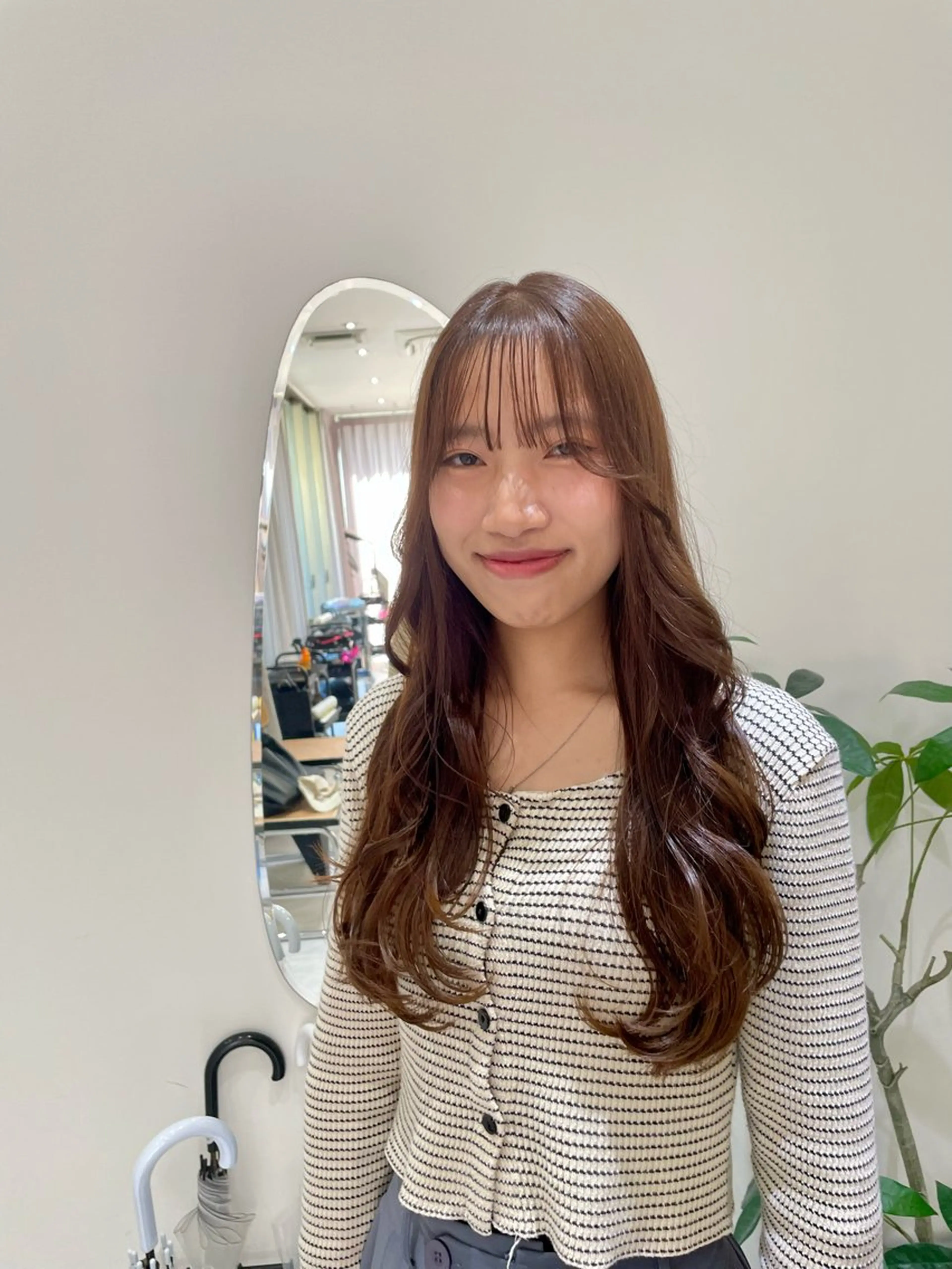 ロング カラー フェイスレイヤー/ 小顔/髪質改善　関のヘアスタイル