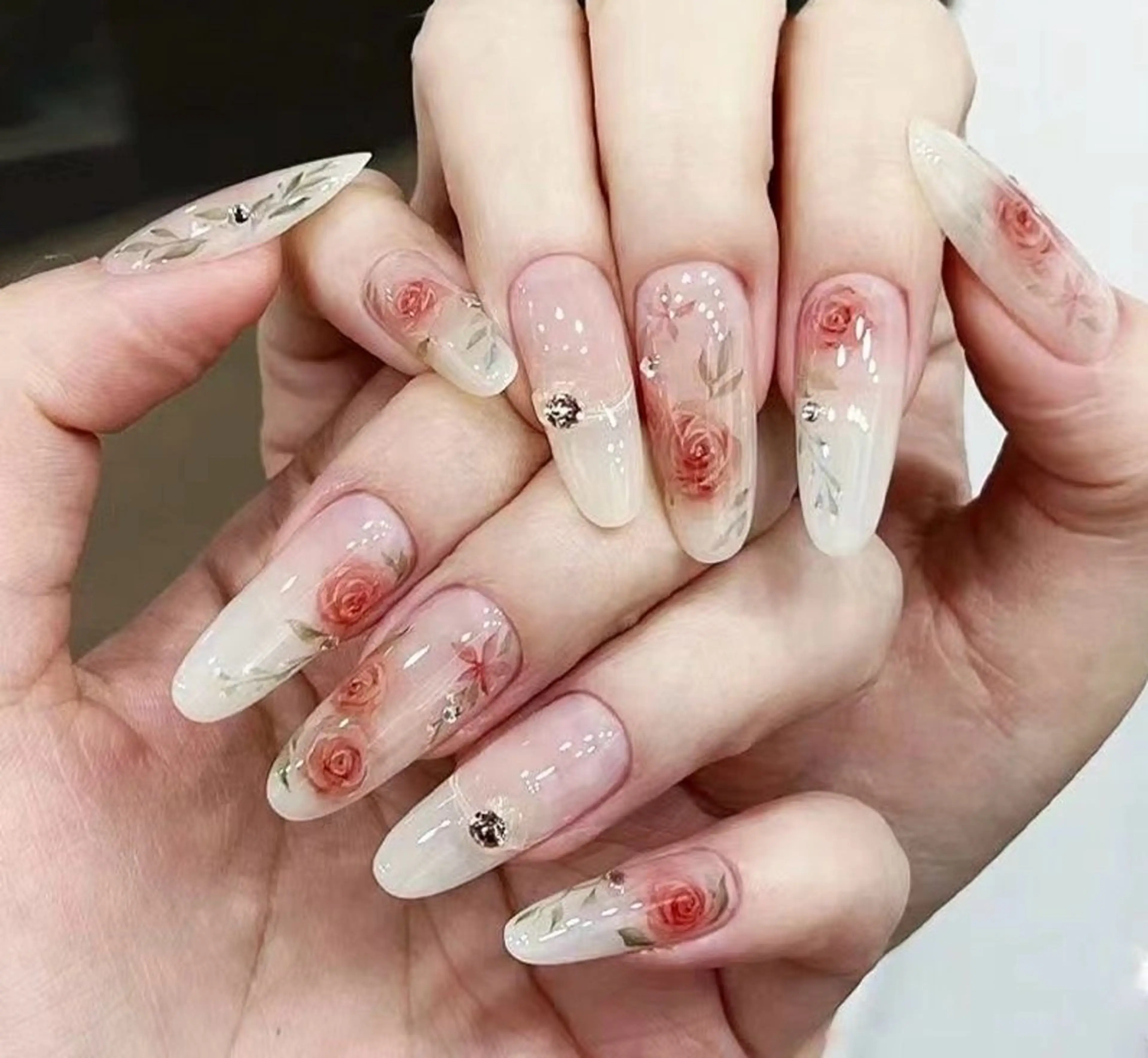 ネイル ハンドネイル ユーシーネイルサロン 池田公園店のネイルデザイン