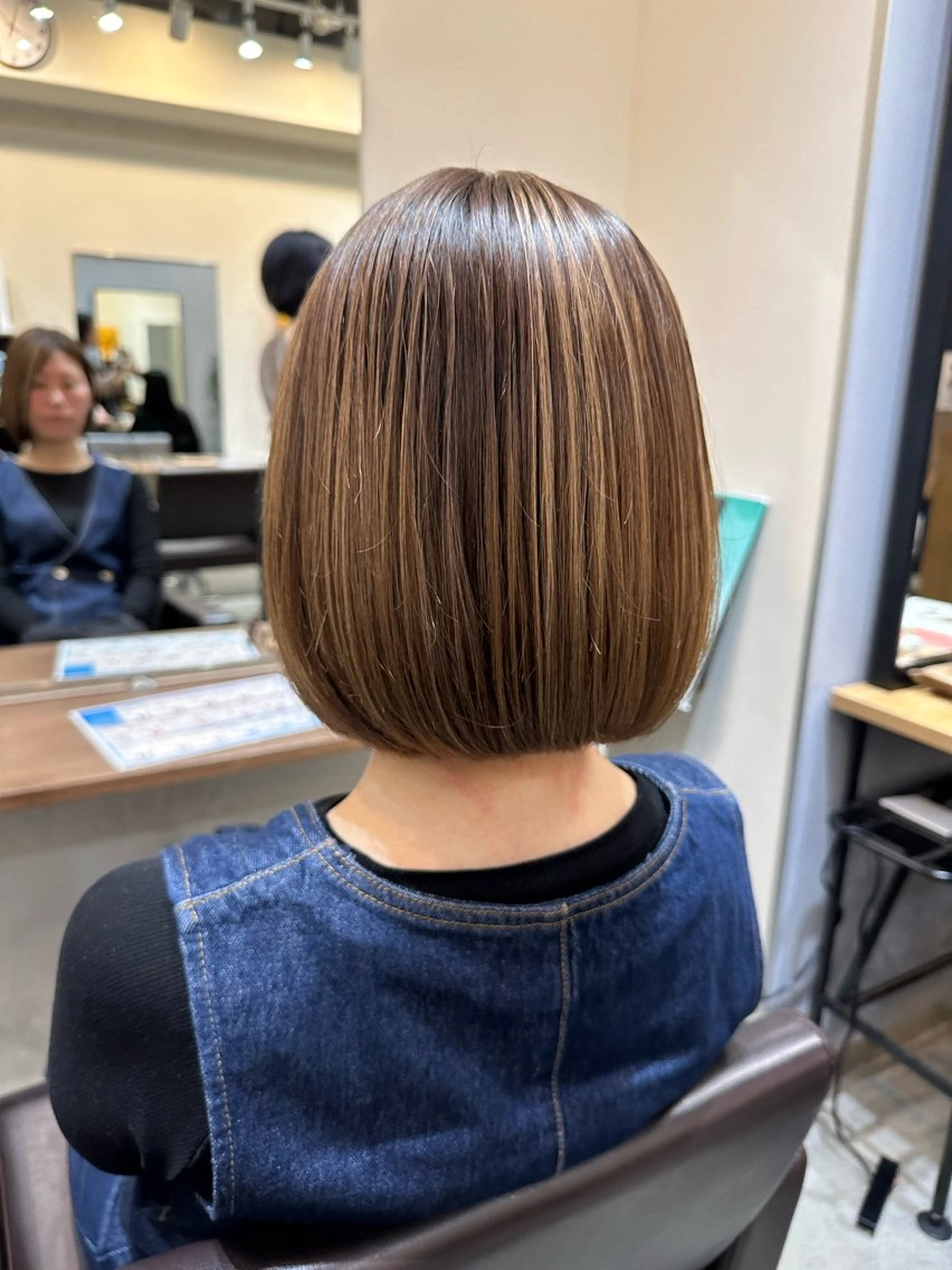 ショート カラー ハイライトカラー ボブ ハイライト カット ヘアカラー トリートメント 平日オススメ✨ プチプラ✨山下のヘアスタイル